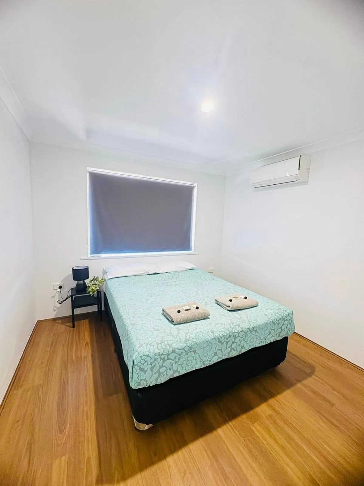 Bedroom, Bed in Ocean View Villas