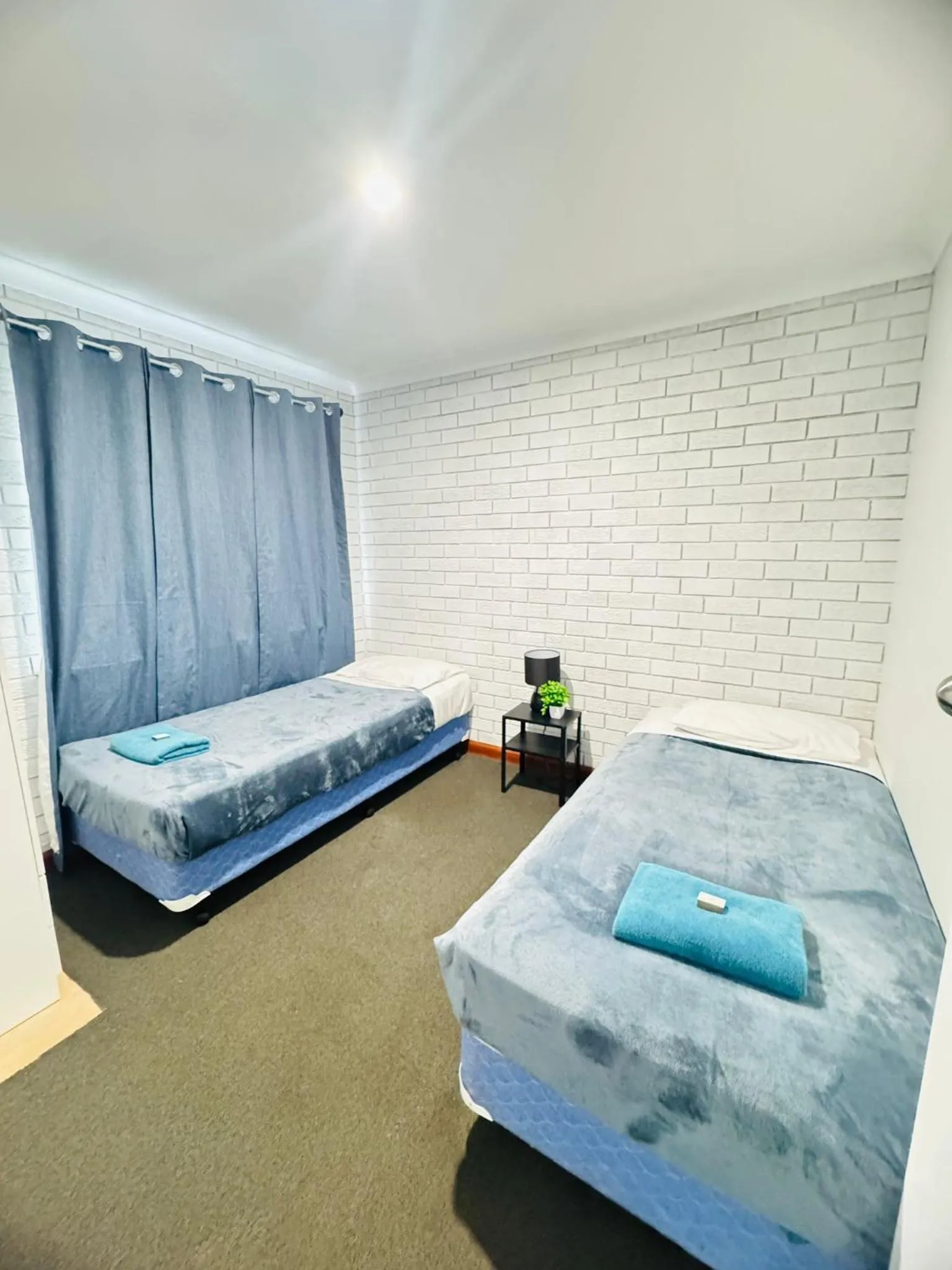 Photo of the whole room, Bed in Ocean View Villas