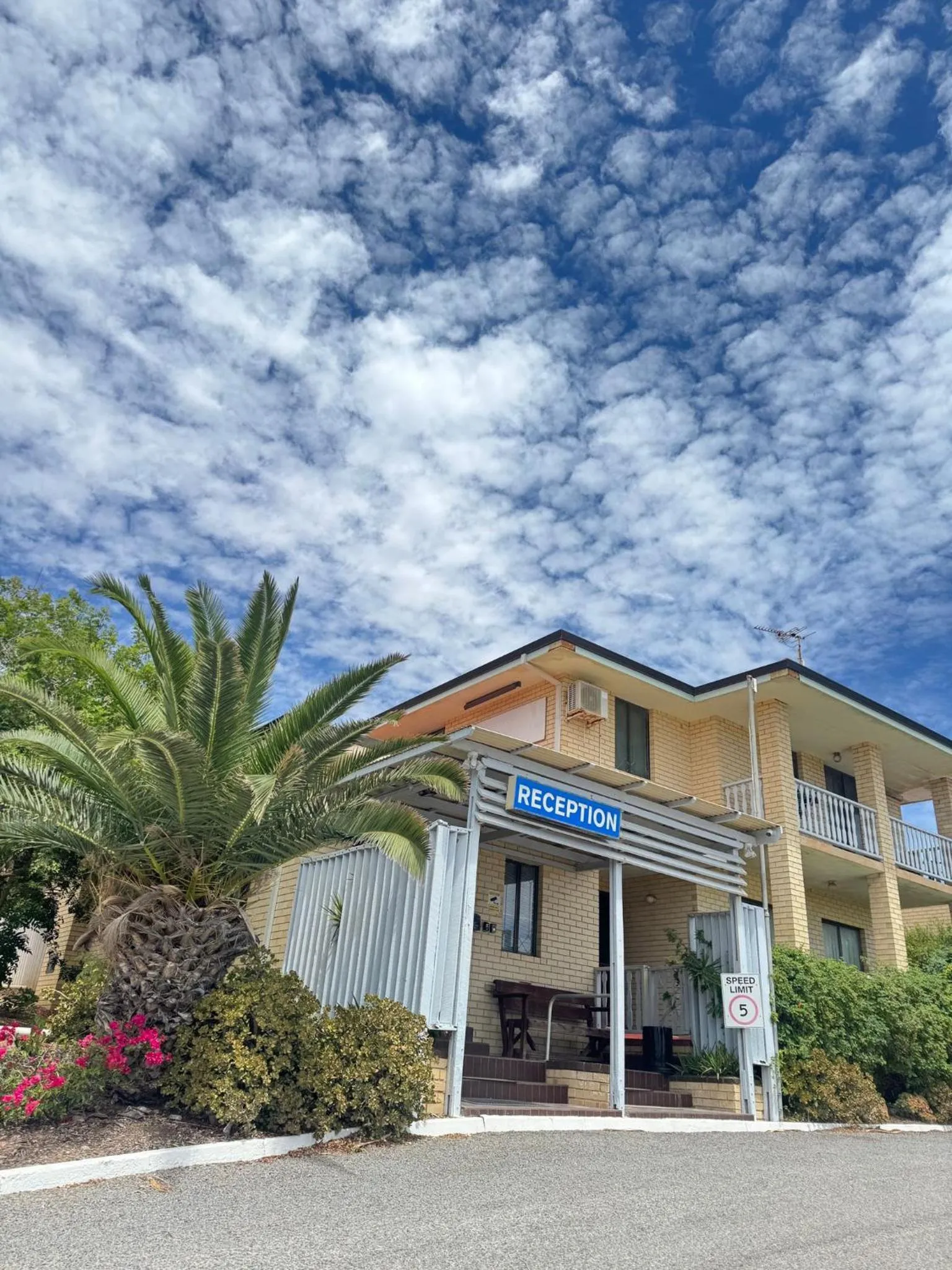 Property building in Ocean View Villas