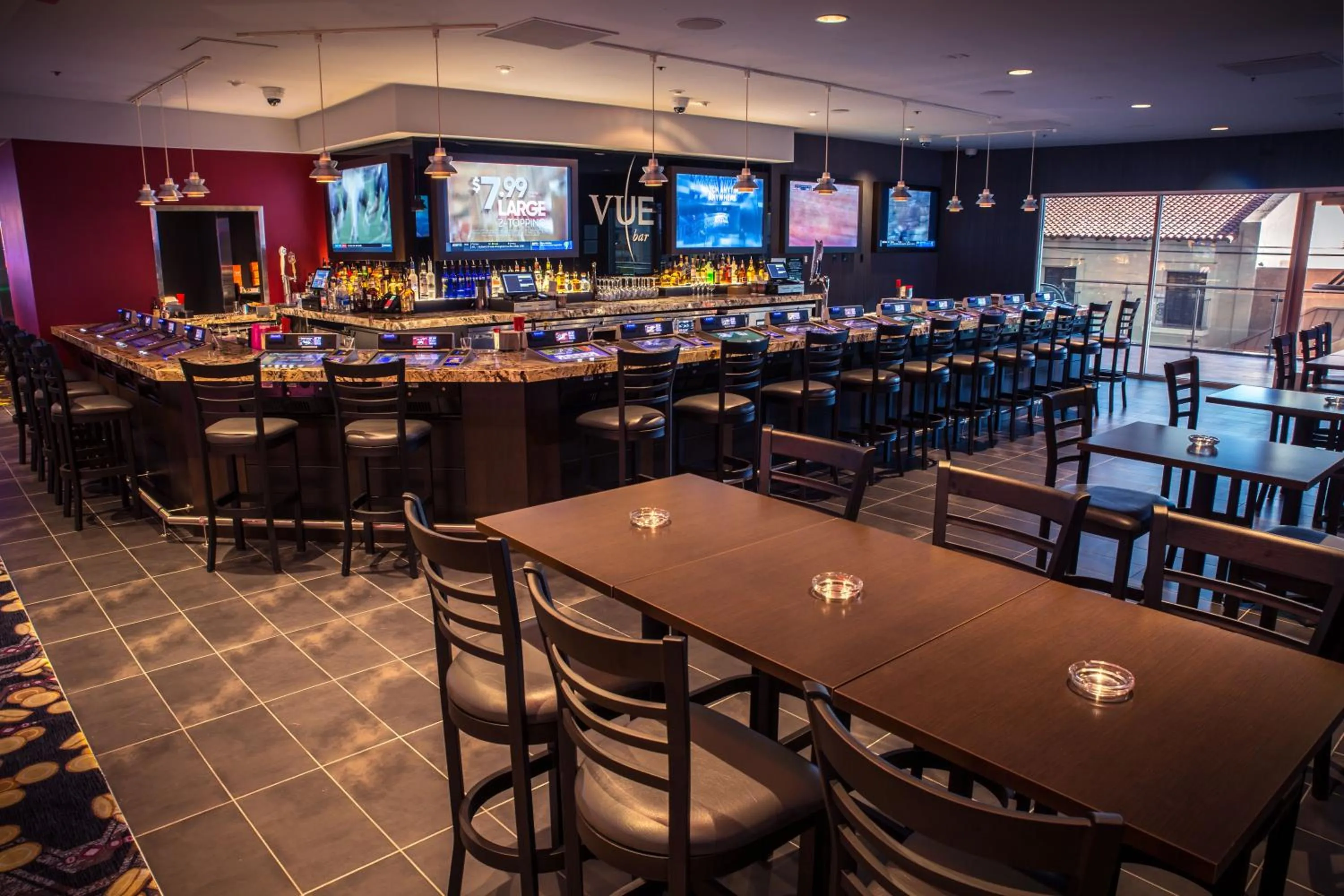 Lounge or bar in The D Las Vegas