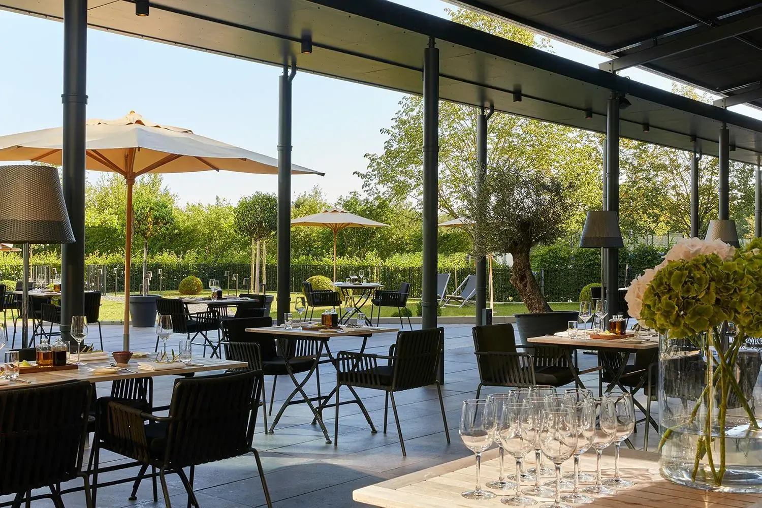 Restaurant/places to eat in Infinity Hotel & Conference Resort Munich Restaurant/places to eat in Infinity Hotel & Conference Resort Munich