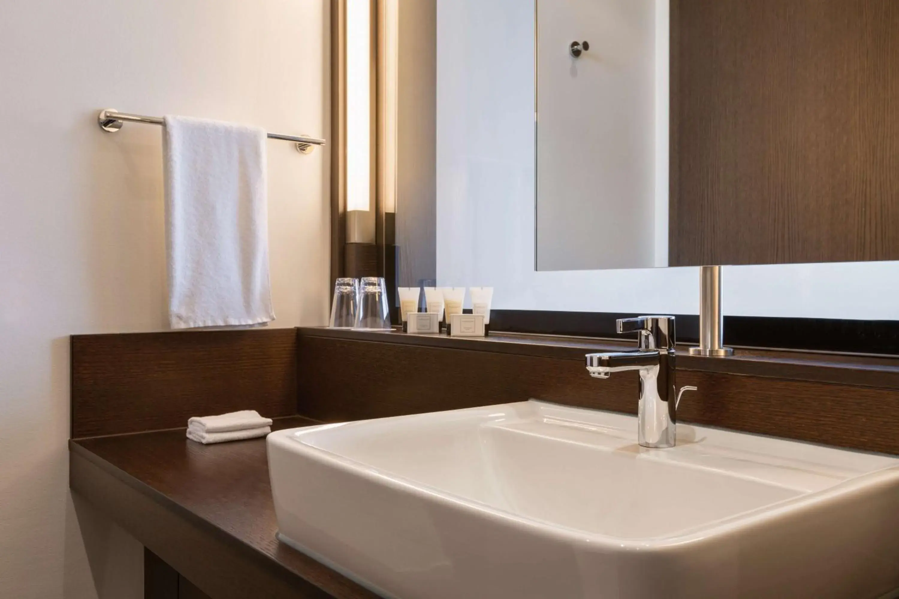 Bathroom in Infinity Hotel & Conference Resort Munich Bathroom in Infinity Hotel & Conference Resort Munich