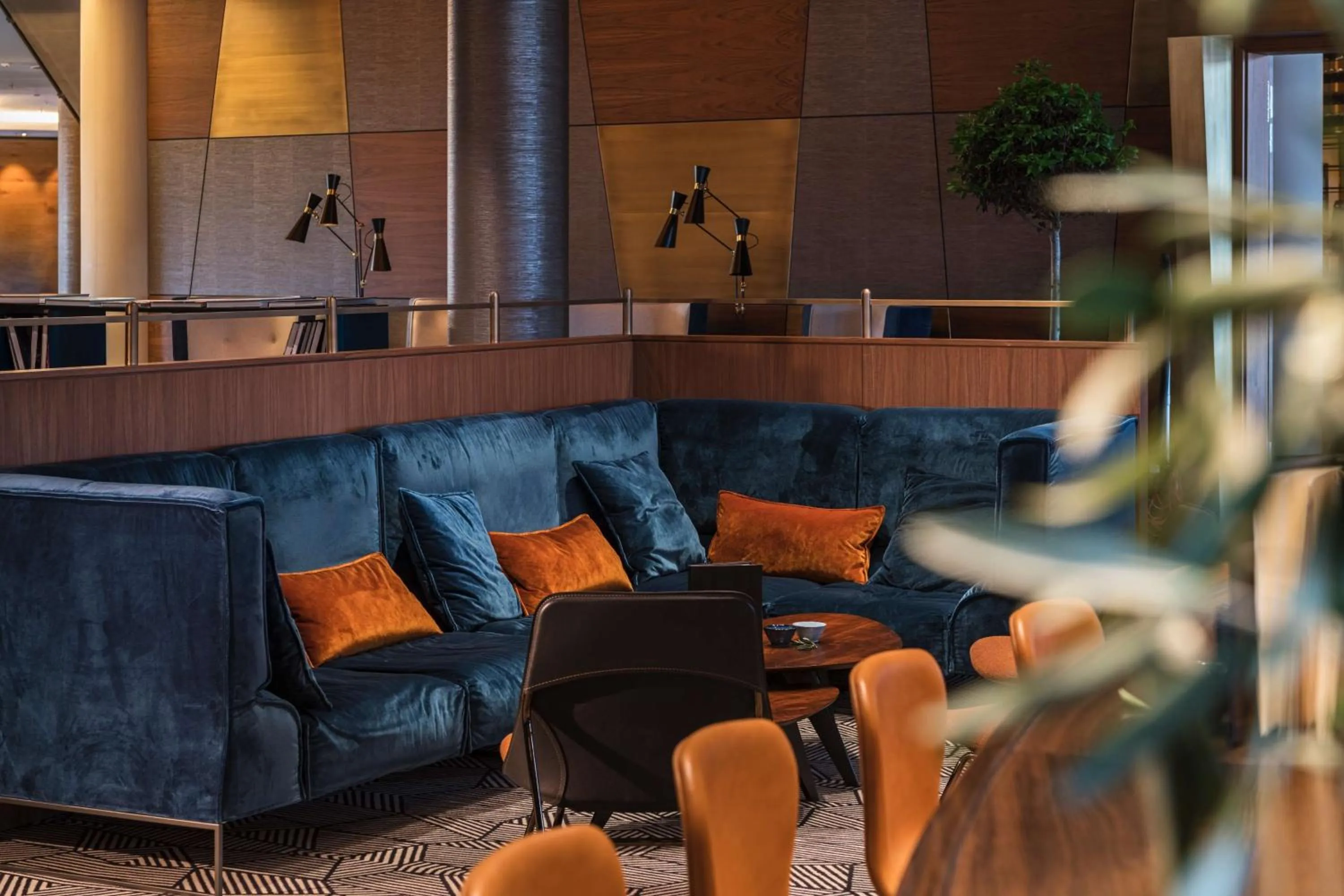 Lounge or bar in Infinity Hotel & Conference Resort Munich