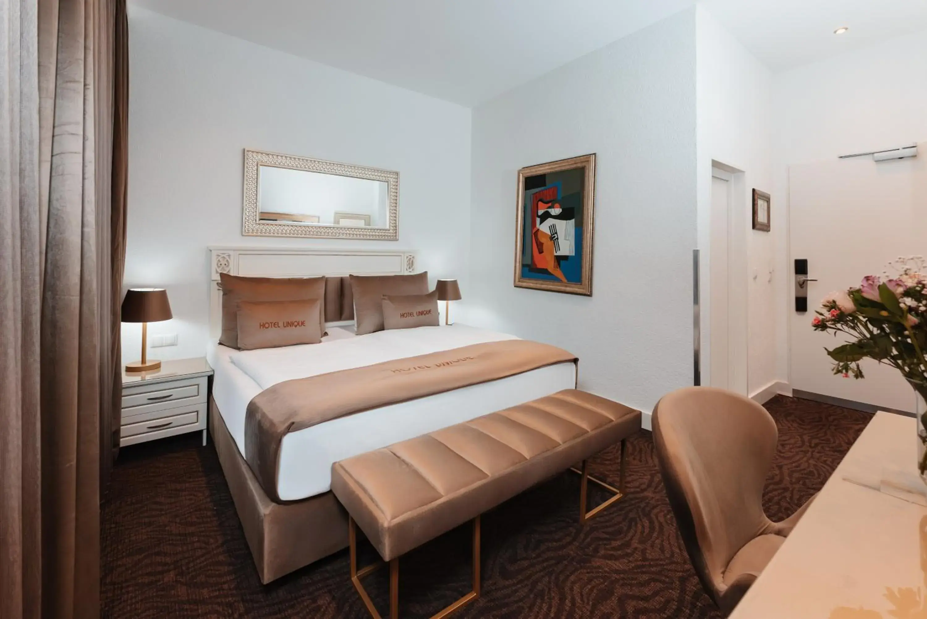 Comfort Double Room in Hotel Unique Dortmund Hauptbahnhof Comfort Double Room in Hotel Unique Dortmund Hauptbahnhof