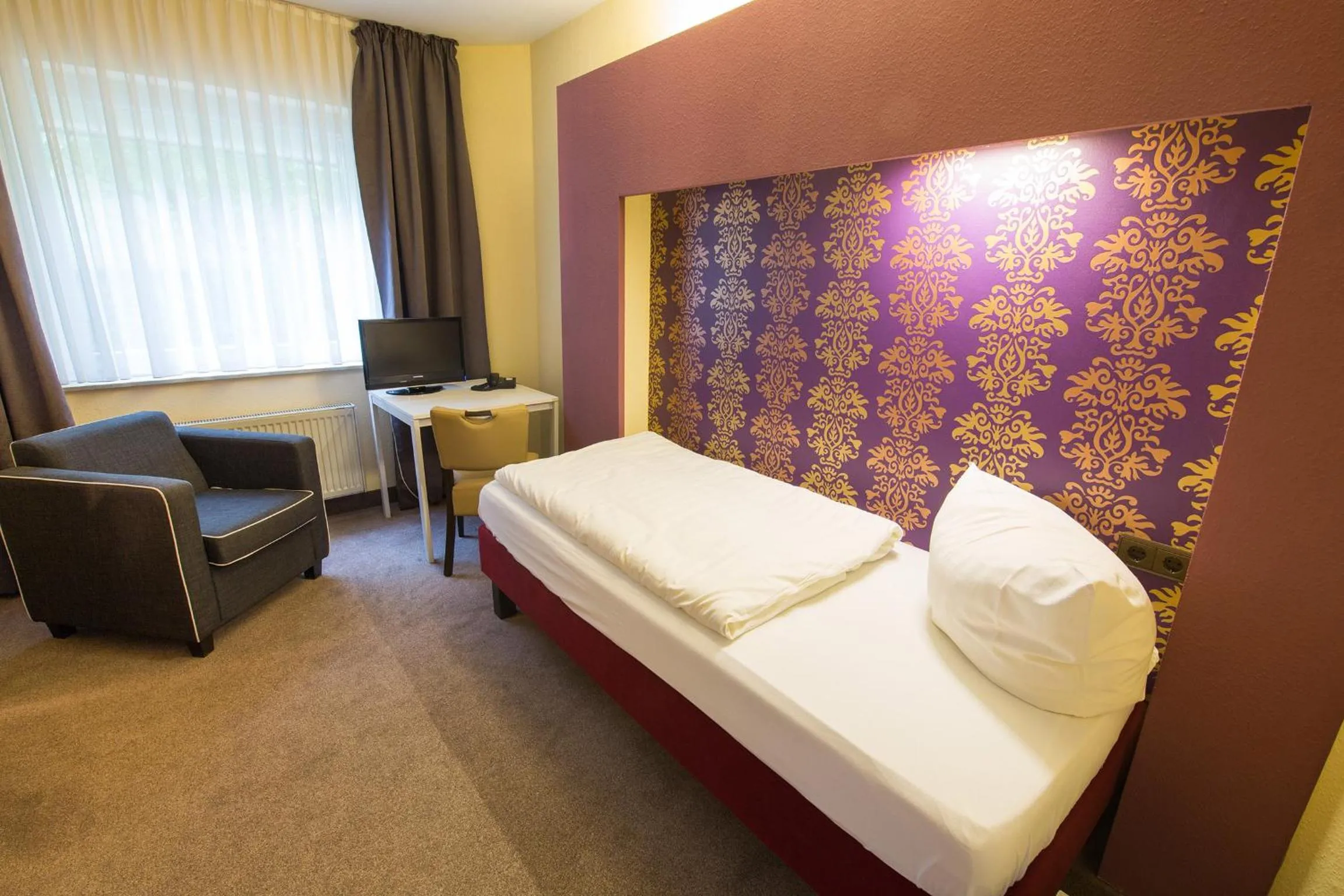 Photo of the whole room, Bed in BSW Ferienhotel Lindenbach