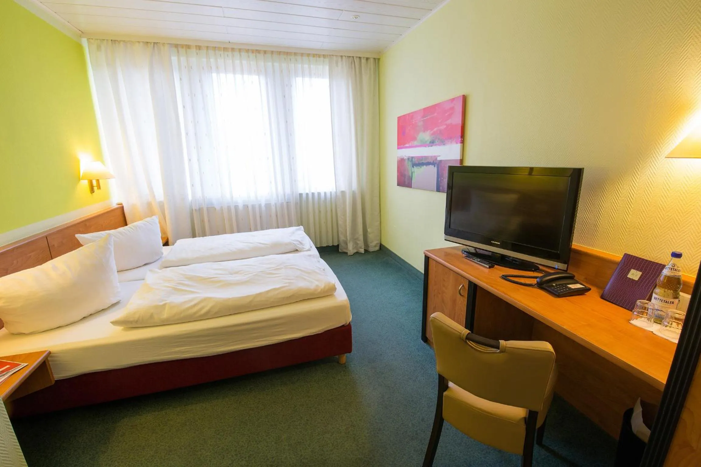Photo of the whole room, Bed in BSW Ferienhotel Lindenbach