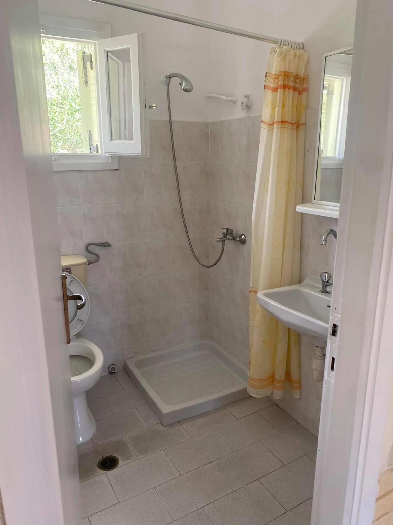 Alexandros Studios Apartments