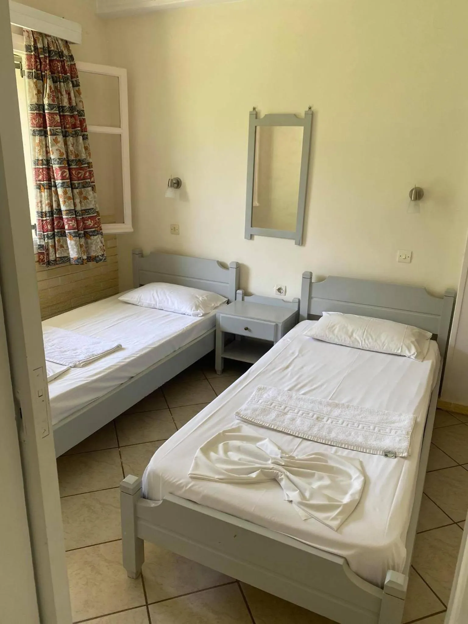 Alexandros Studios Apartments