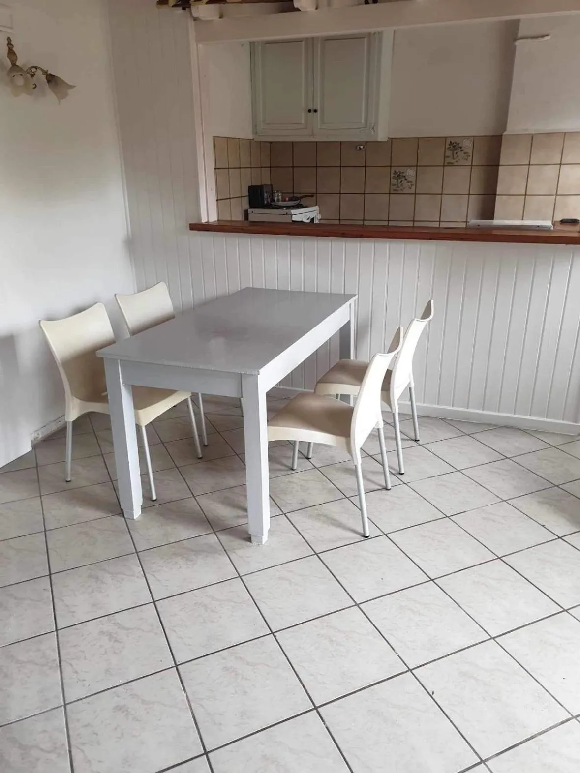 Kitchen or kitchenette in Alexandros Studios Apartments