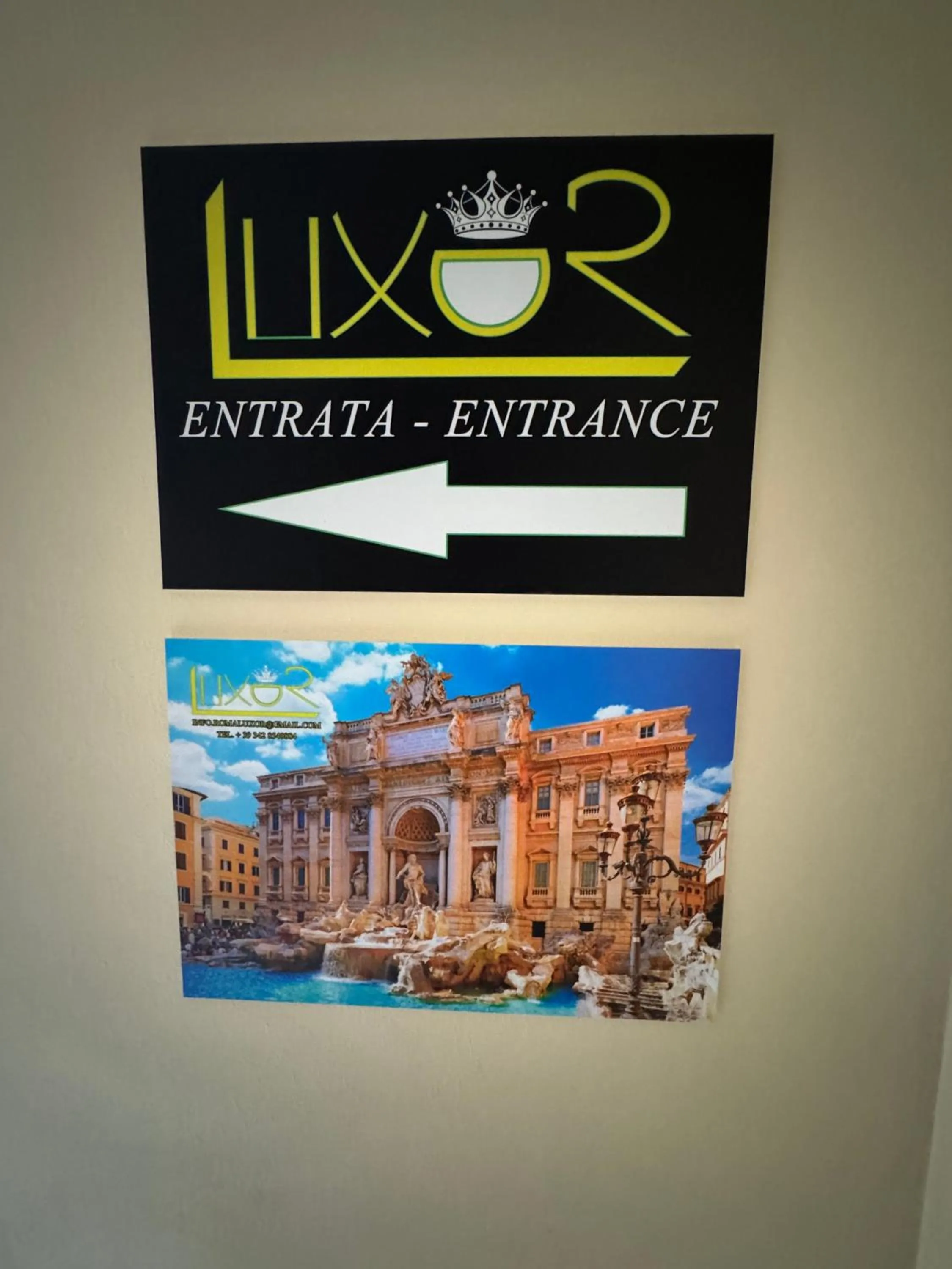 Logo/Certificate/Sign in Fashion Lux