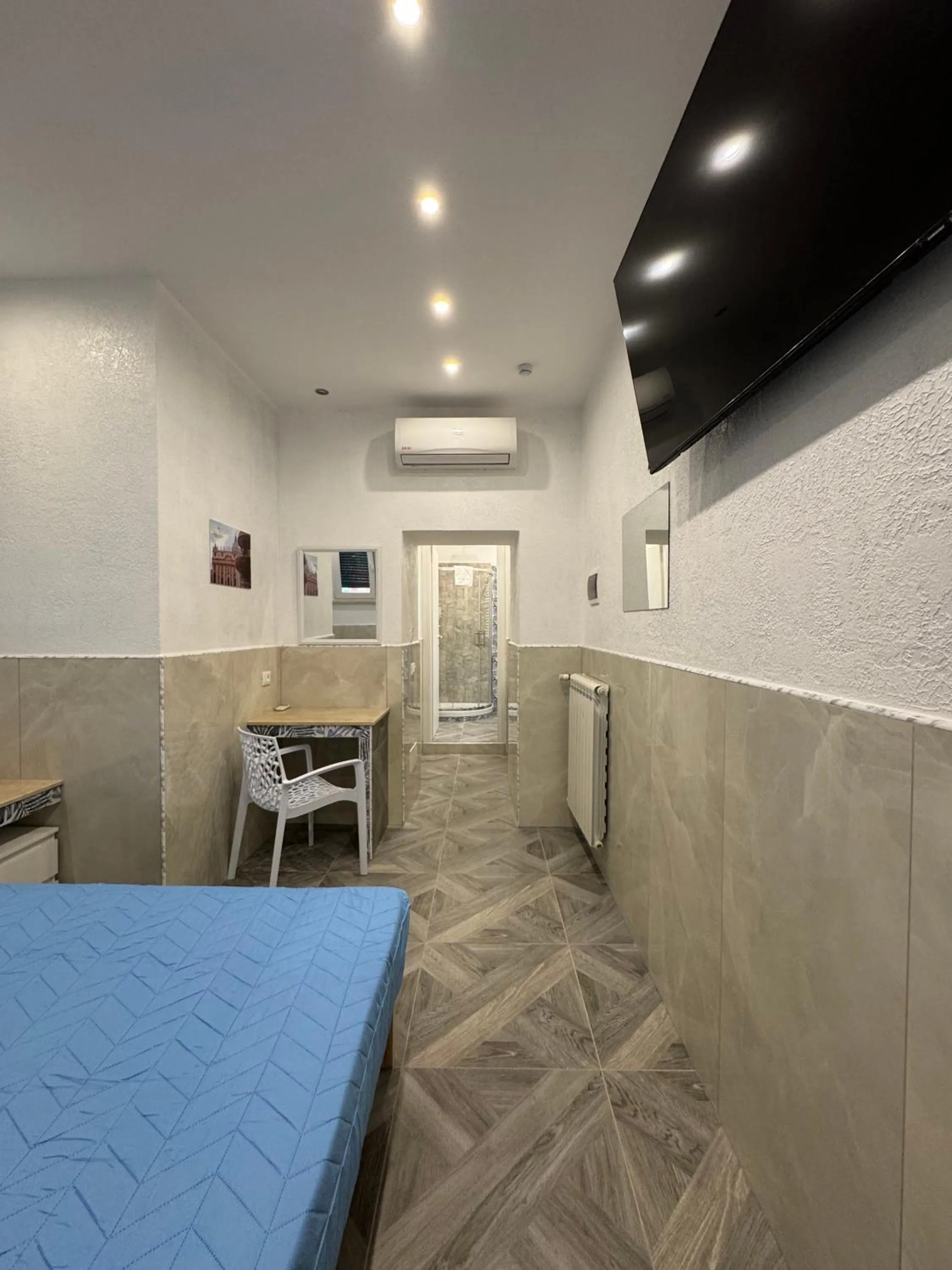 Bedroom in Fashion Lux