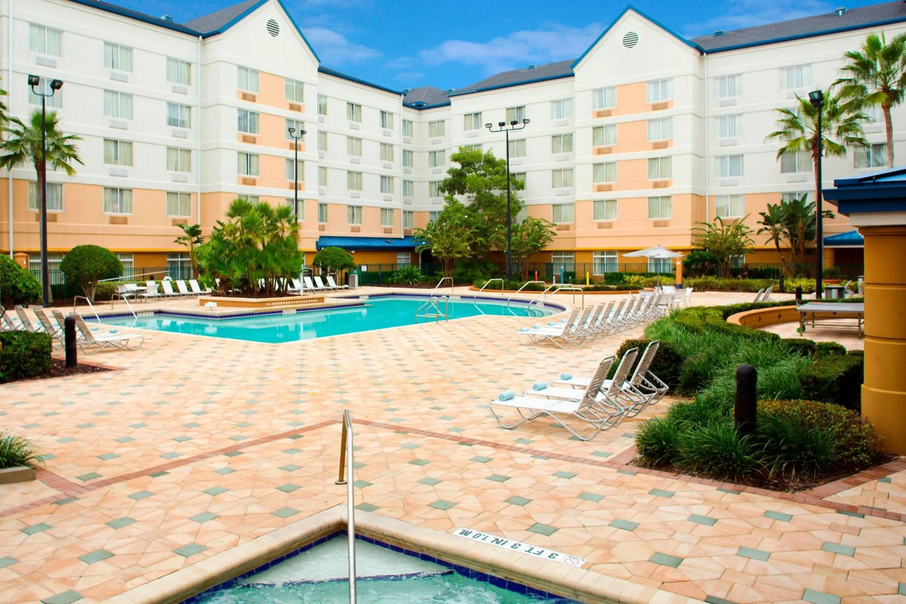 Swimming pool in Fairfield Inn & Suites by Marriott Orlando Lake Buena Vista in the Marriott Village