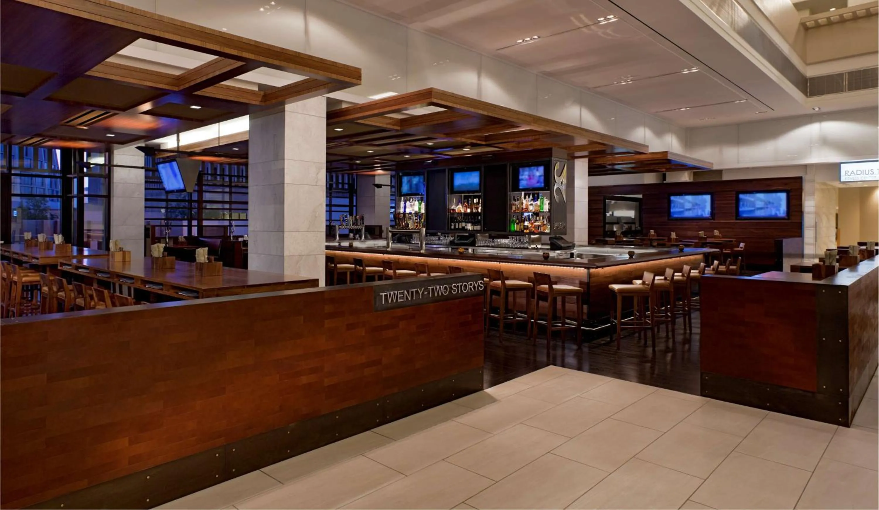 Lounge or bar in Hyatt Regency Atlanta