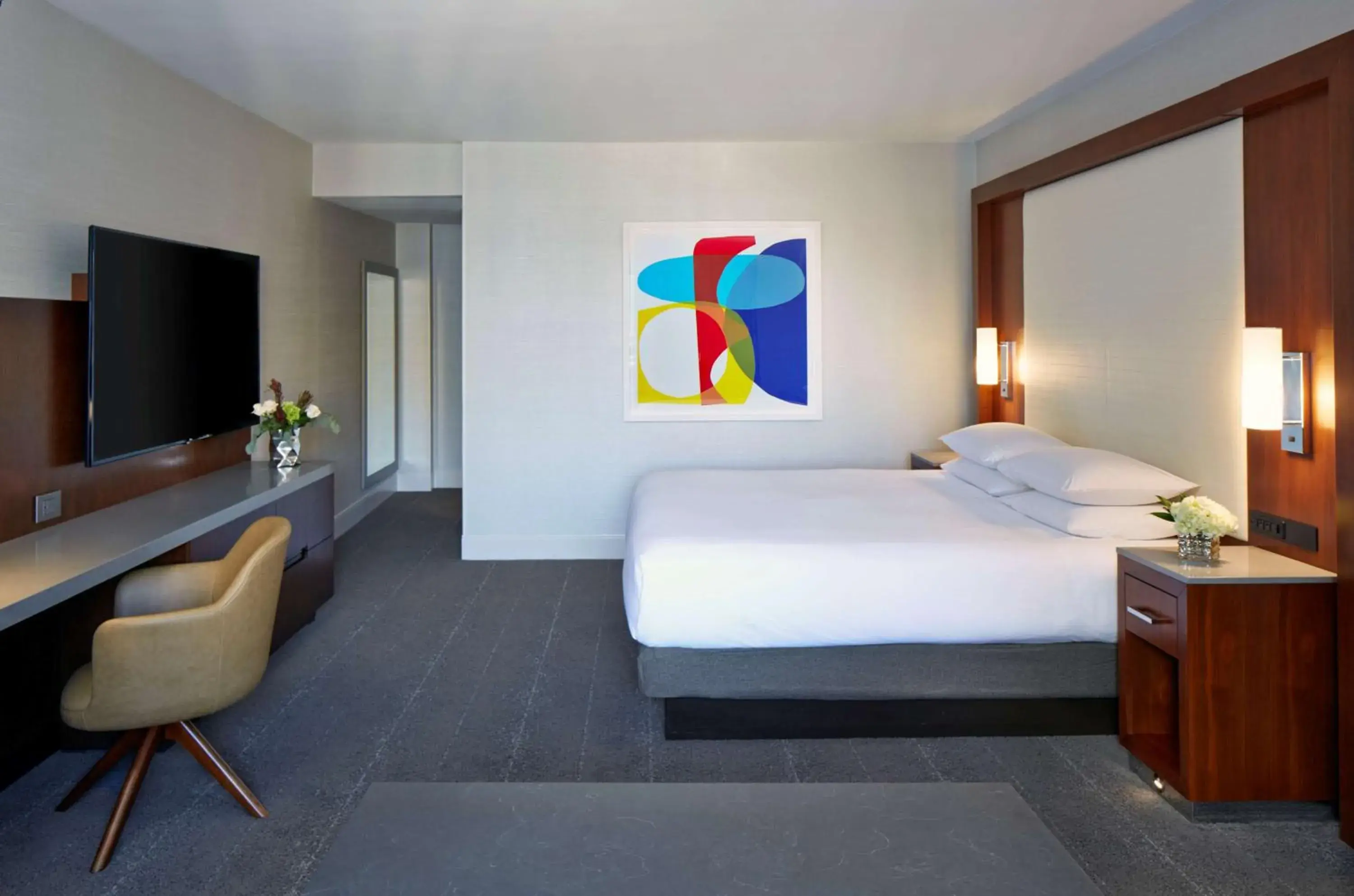 King Room with Accessible Shower - Disability Access in Hyatt Regency Atlanta King Room with Accessible Shower - Disability Access in Hyatt Regency Atlanta