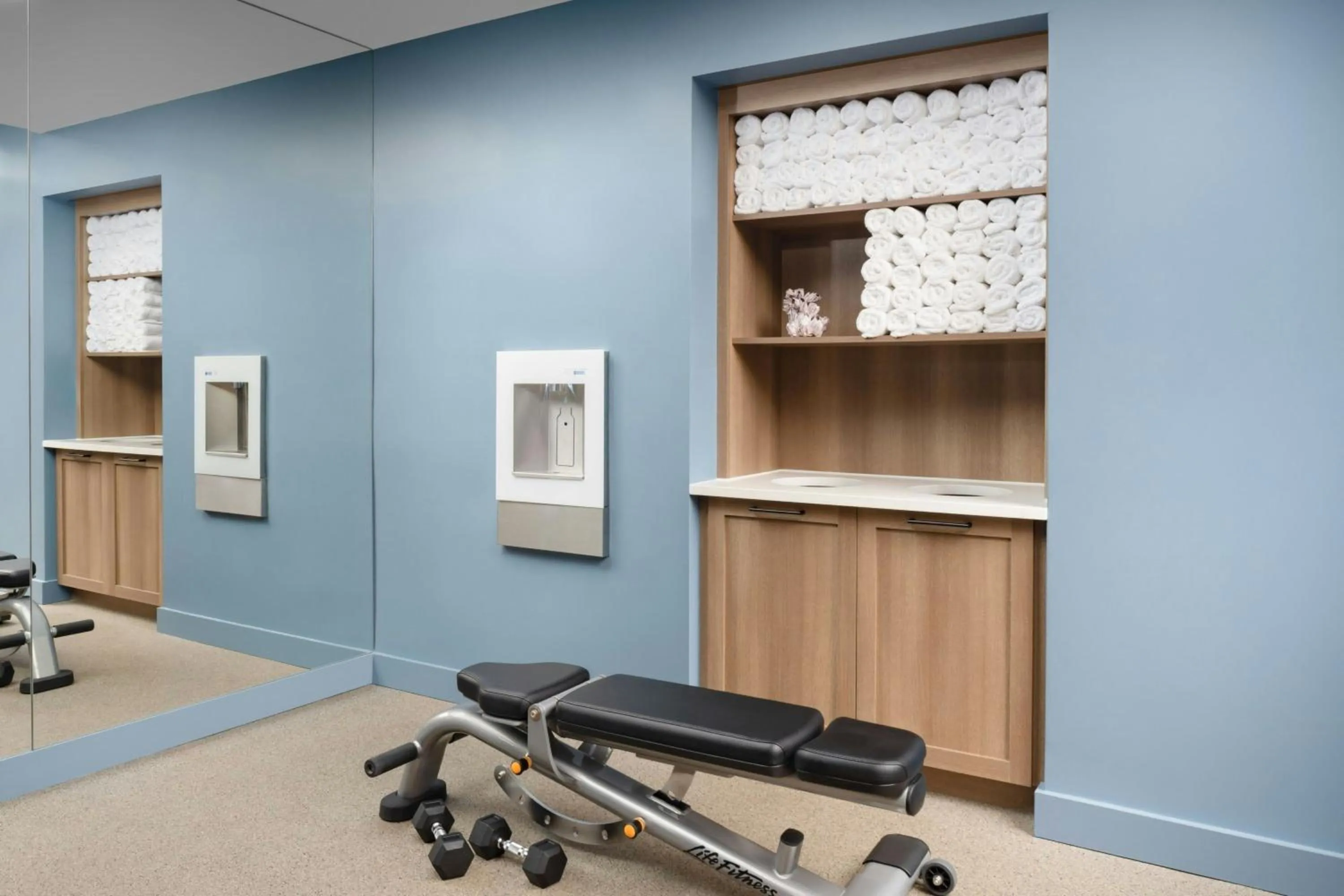 Area and facilities in Courtyard by Marriott Oceanside Fort Lauderdale Beach