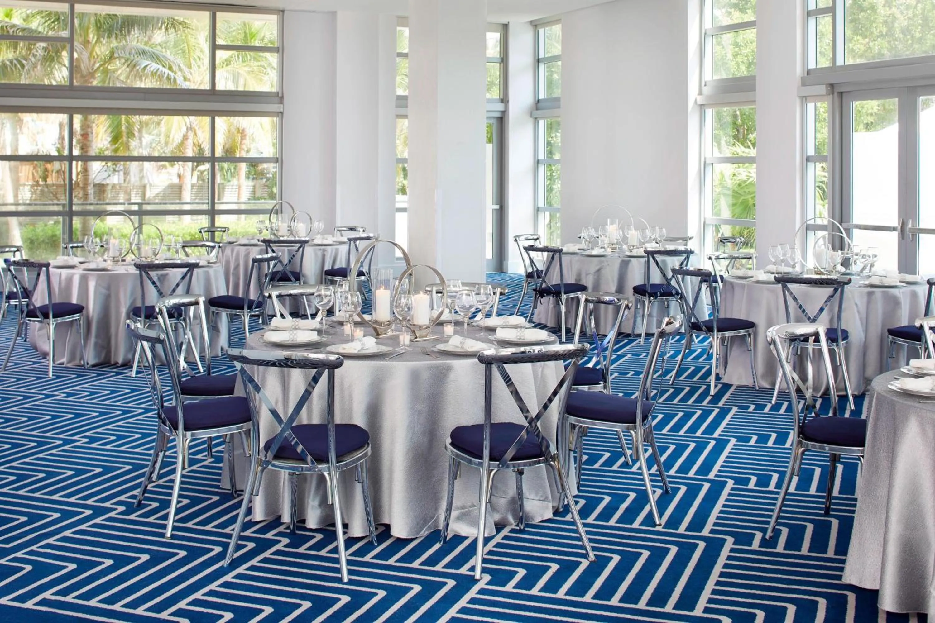 Meeting/conference room in Cadillac Hotel & Beach Club, Autograph Collection