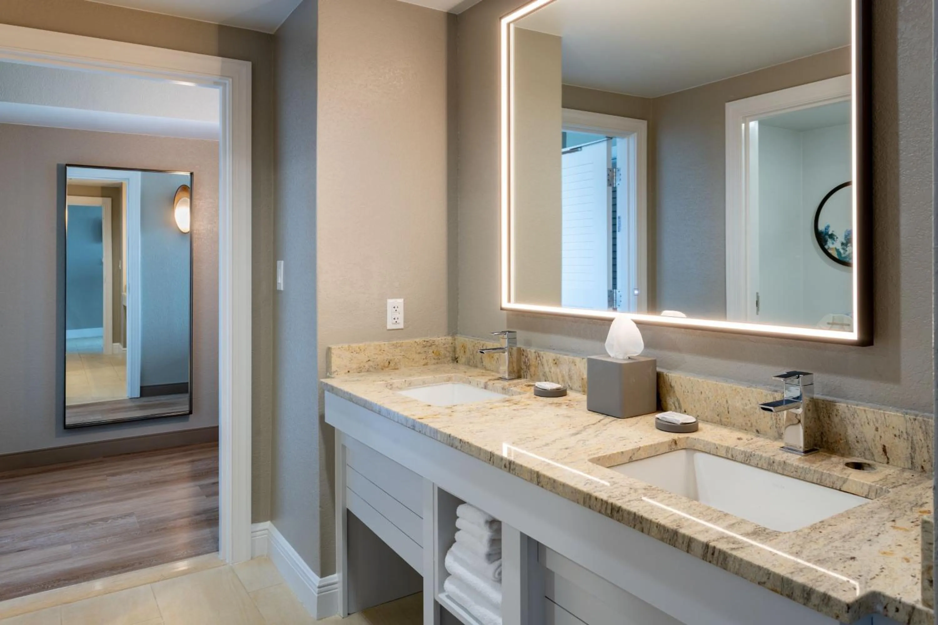 Bedroom in Orlando World Center Marriott