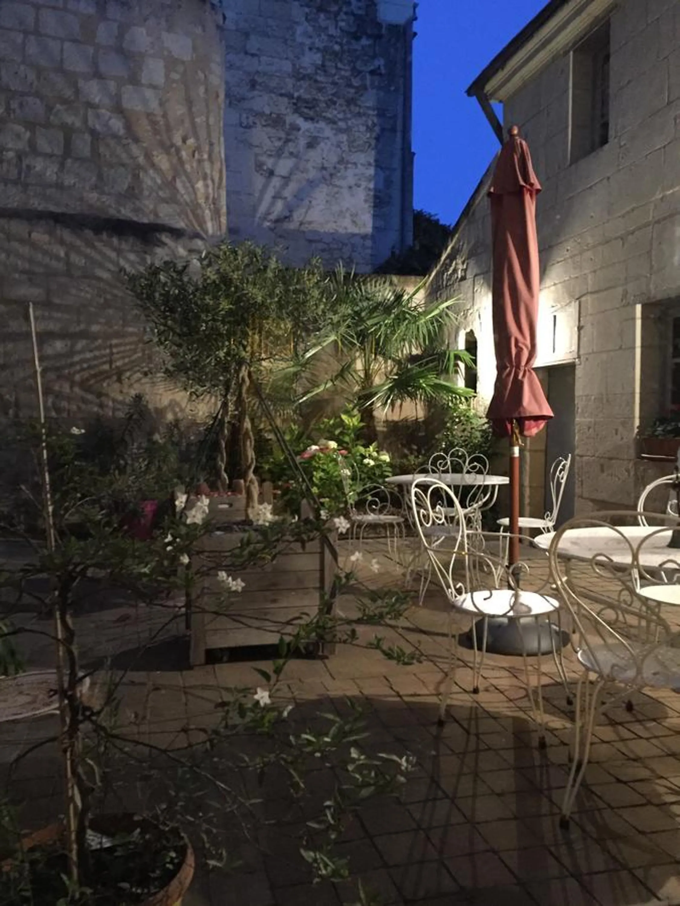 Patio in Au Relais Saint Maurice