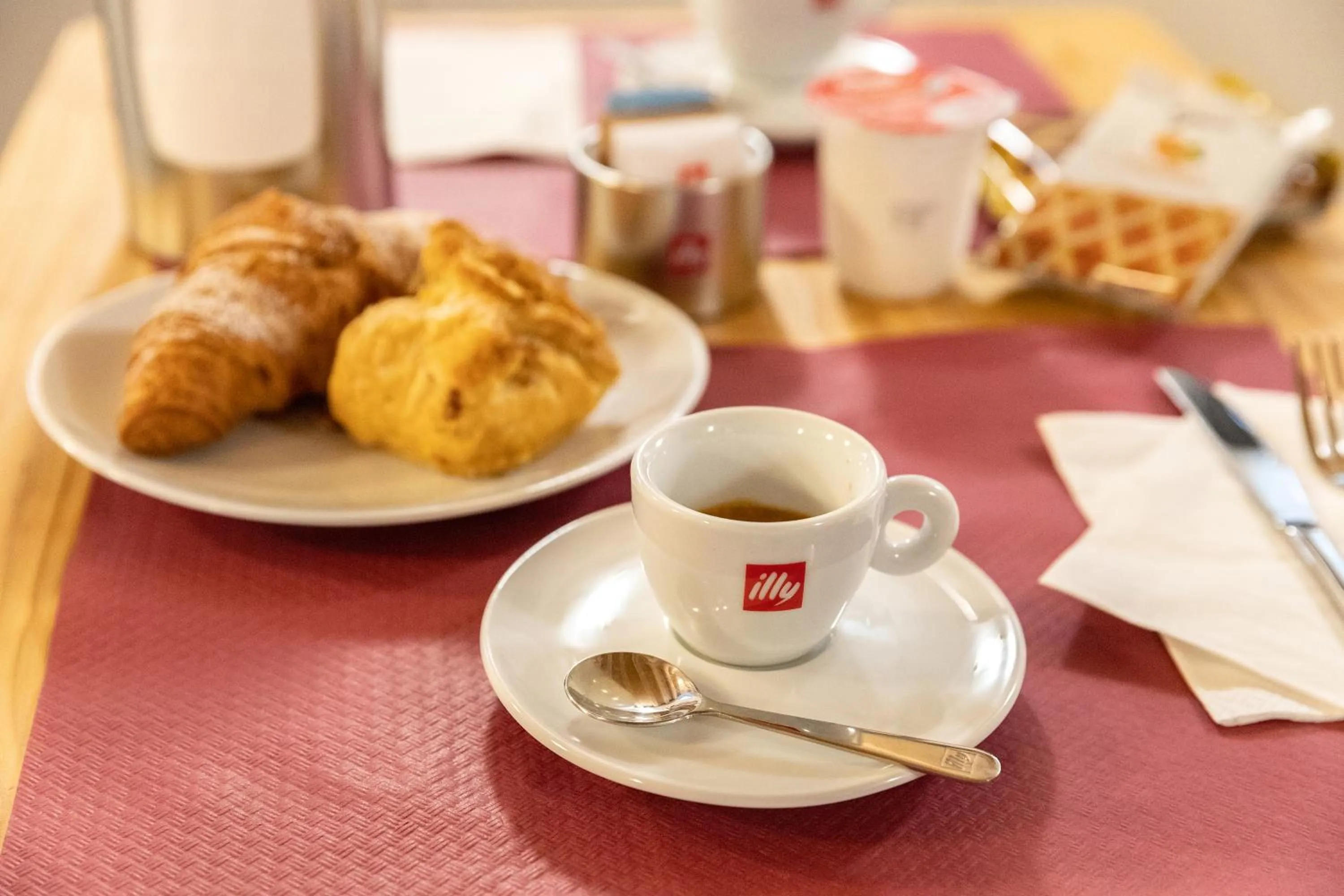 Breakfast in Hotel All'Arco