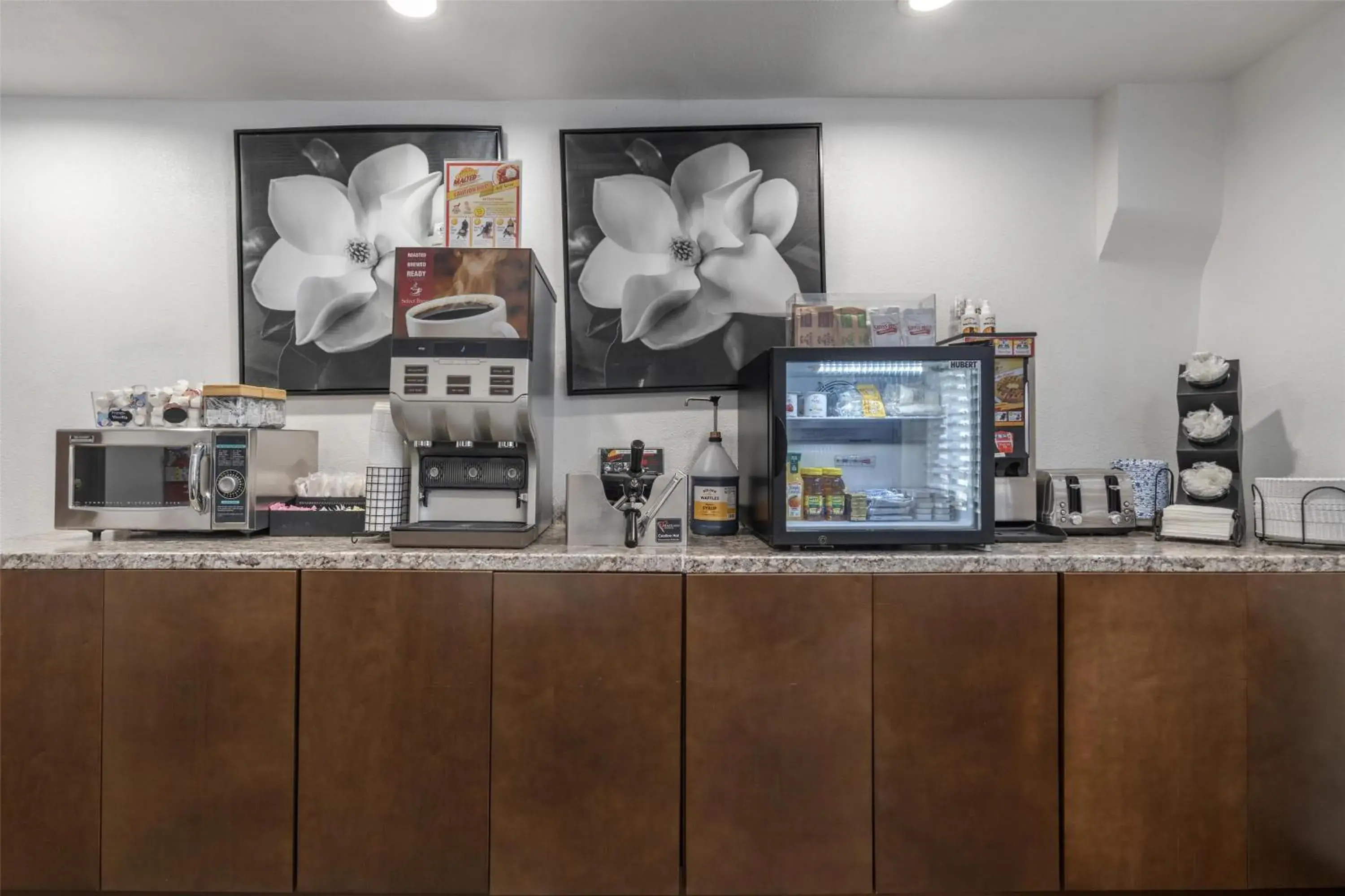 Restaurant/places to eat in SureStay Hotel by Best Western Beverly Hills West LA Restaurant/places to eat in SureStay Hotel by Best Western Beverly Hills West LA