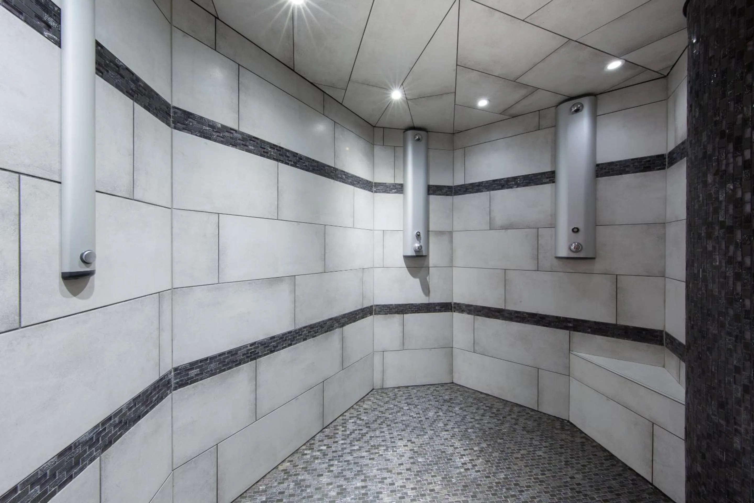 Spa and wellness centre/facilities in Le Domaine du Verger gîtes et SPA