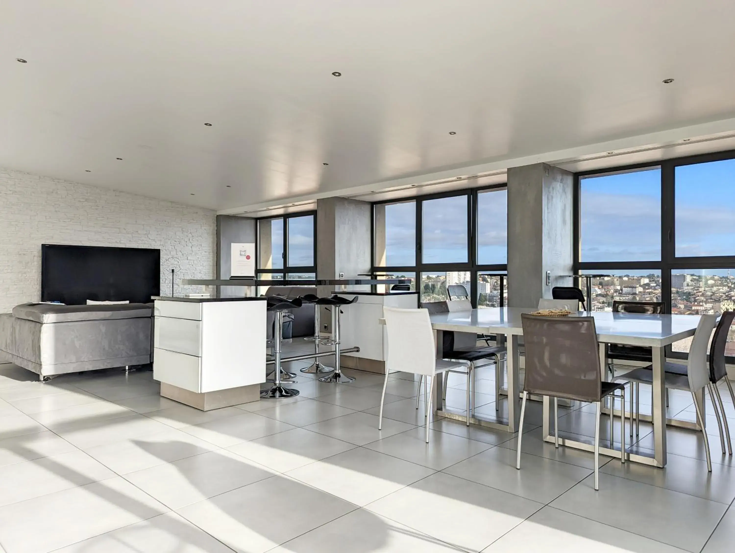 Penthouse Apartment in Haut Lofts - Toulouse Centre Ramblas Penthouse Apartment in Haut Lofts - Toulouse Centre Ramblas