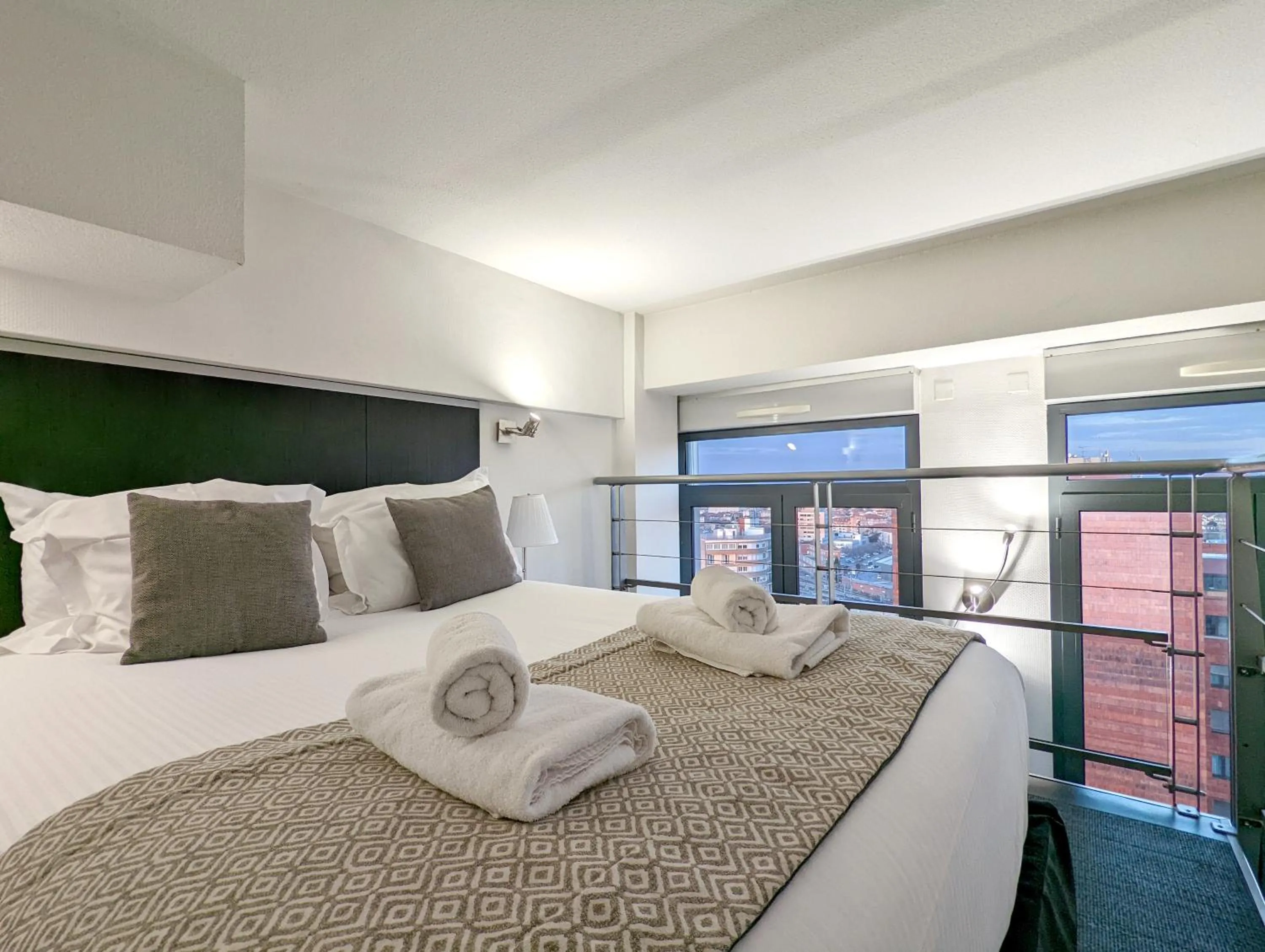 Bedroom, Bed in Haut Lofts - Toulouse Centre Ramblas