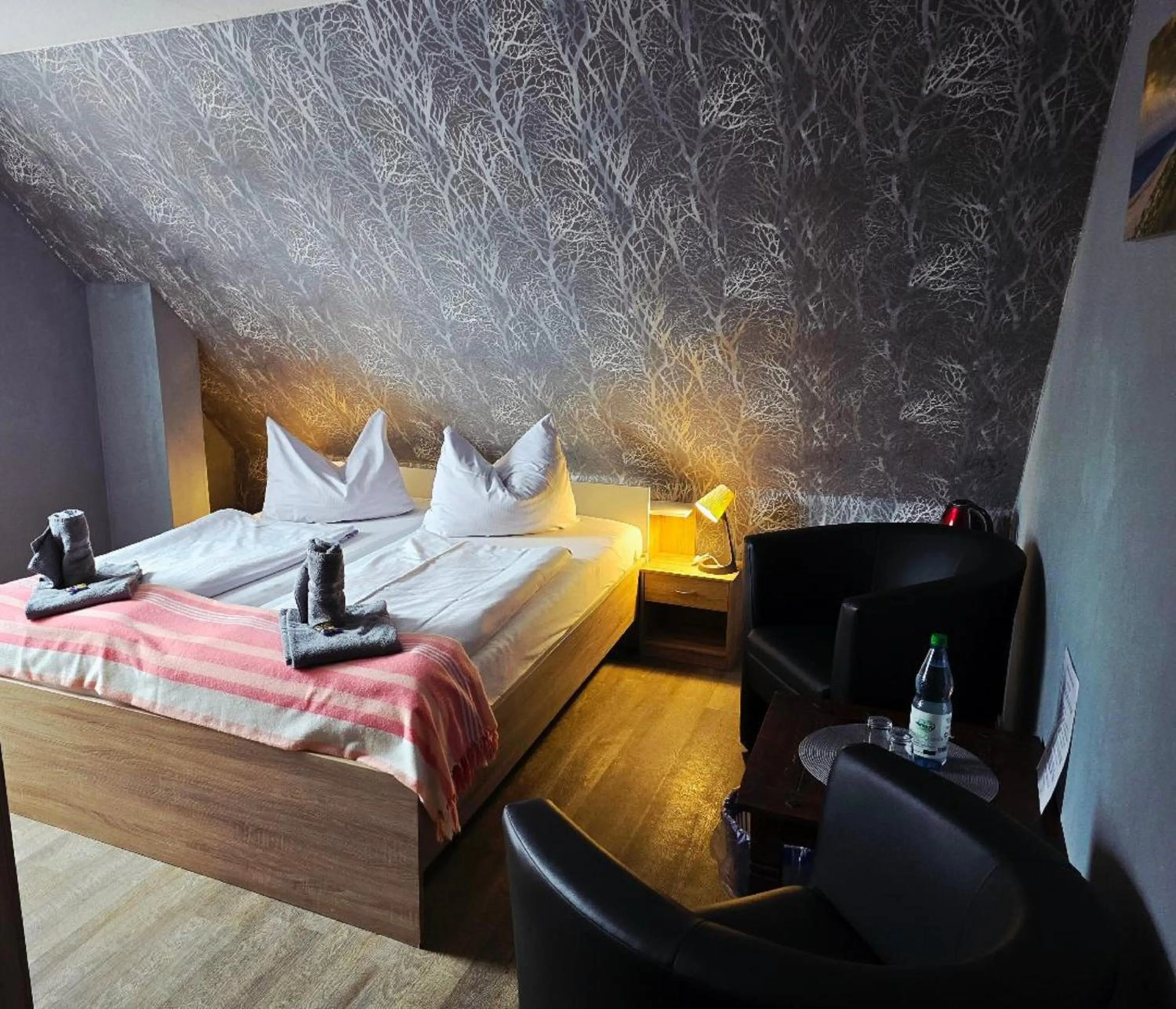 Photo of the whole room, Bed in Hotel Up Diek