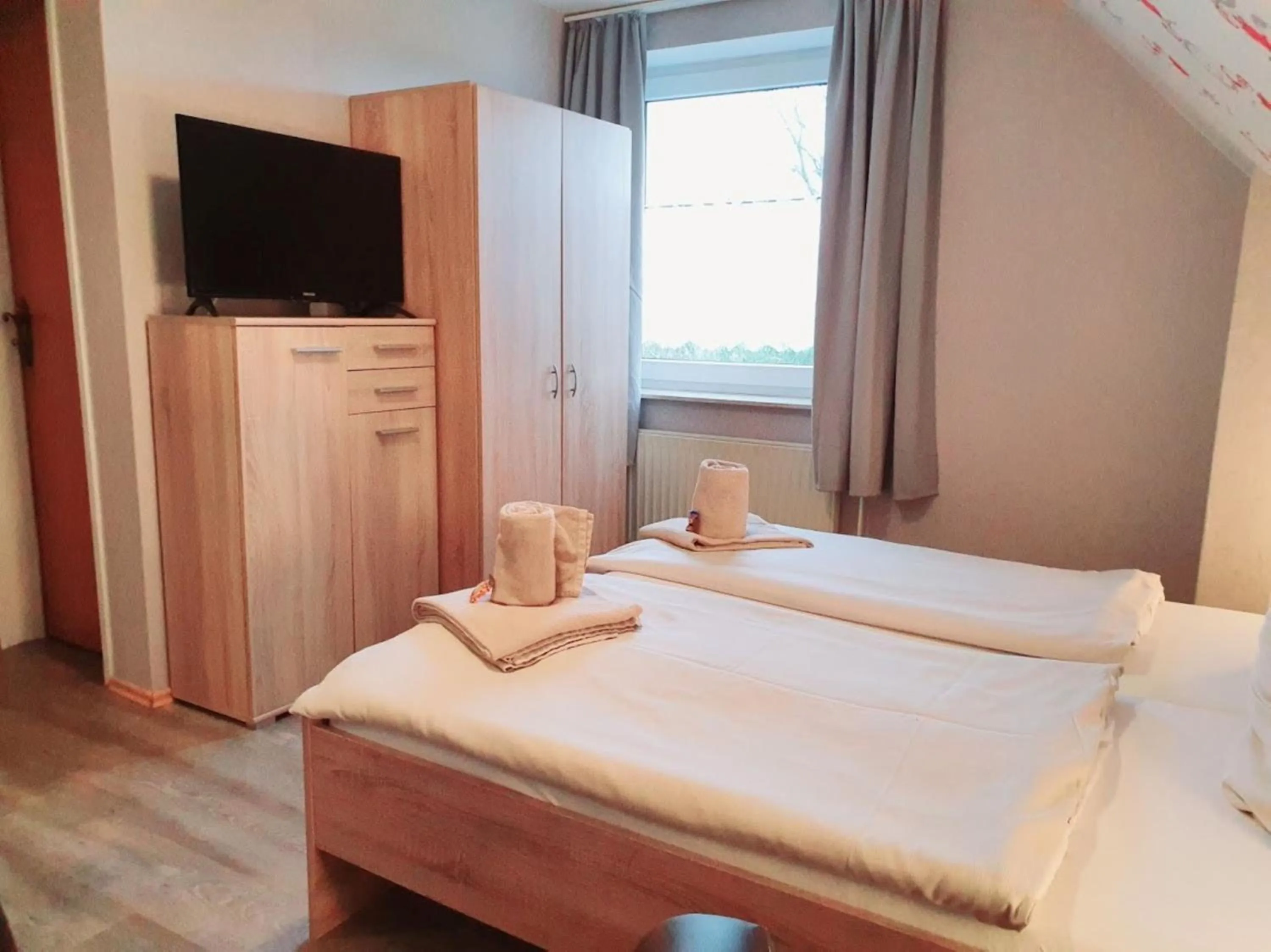 Photo of the whole room, Bed in Hotel Up Diek