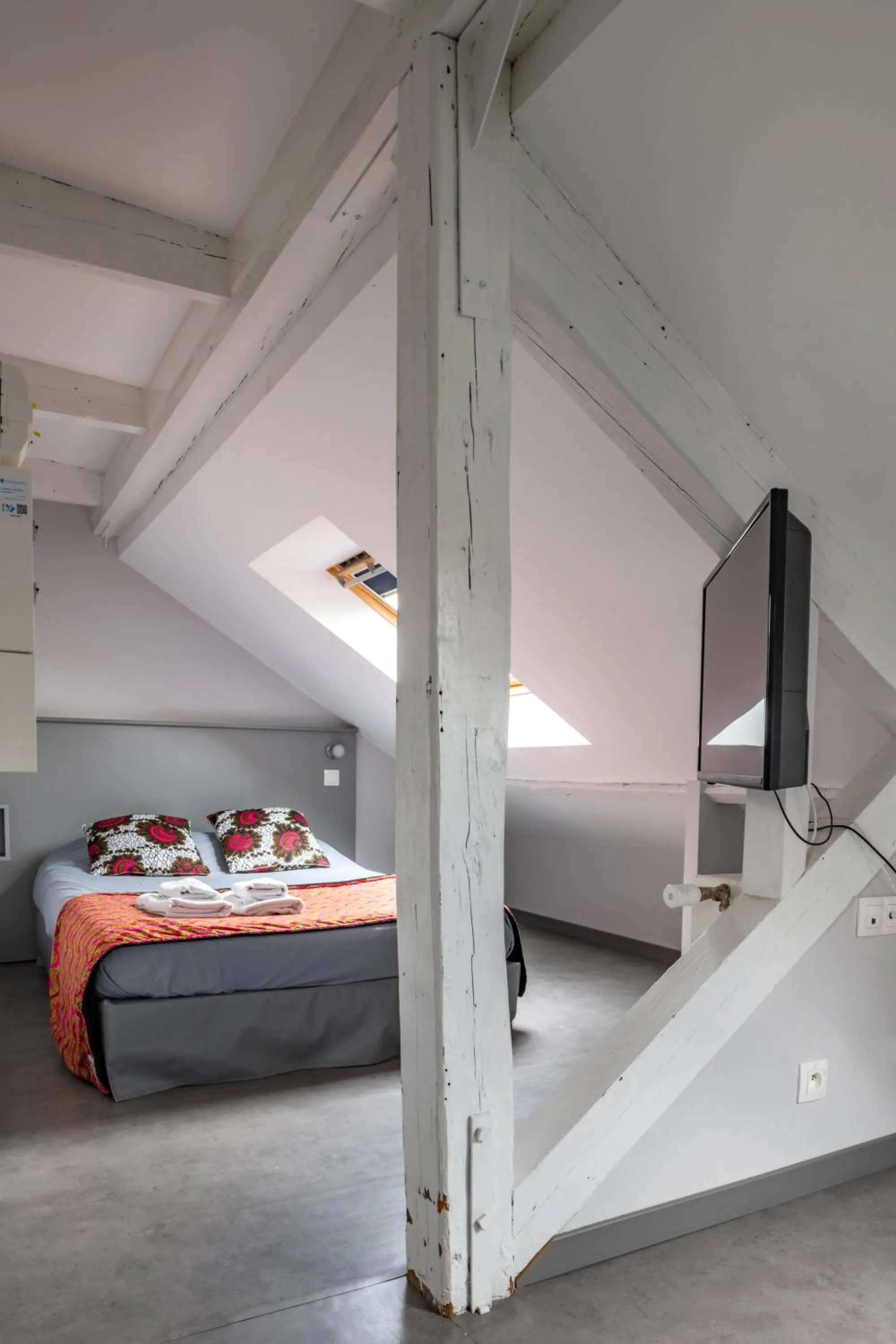 Bed in Smartappart Caen Grusse