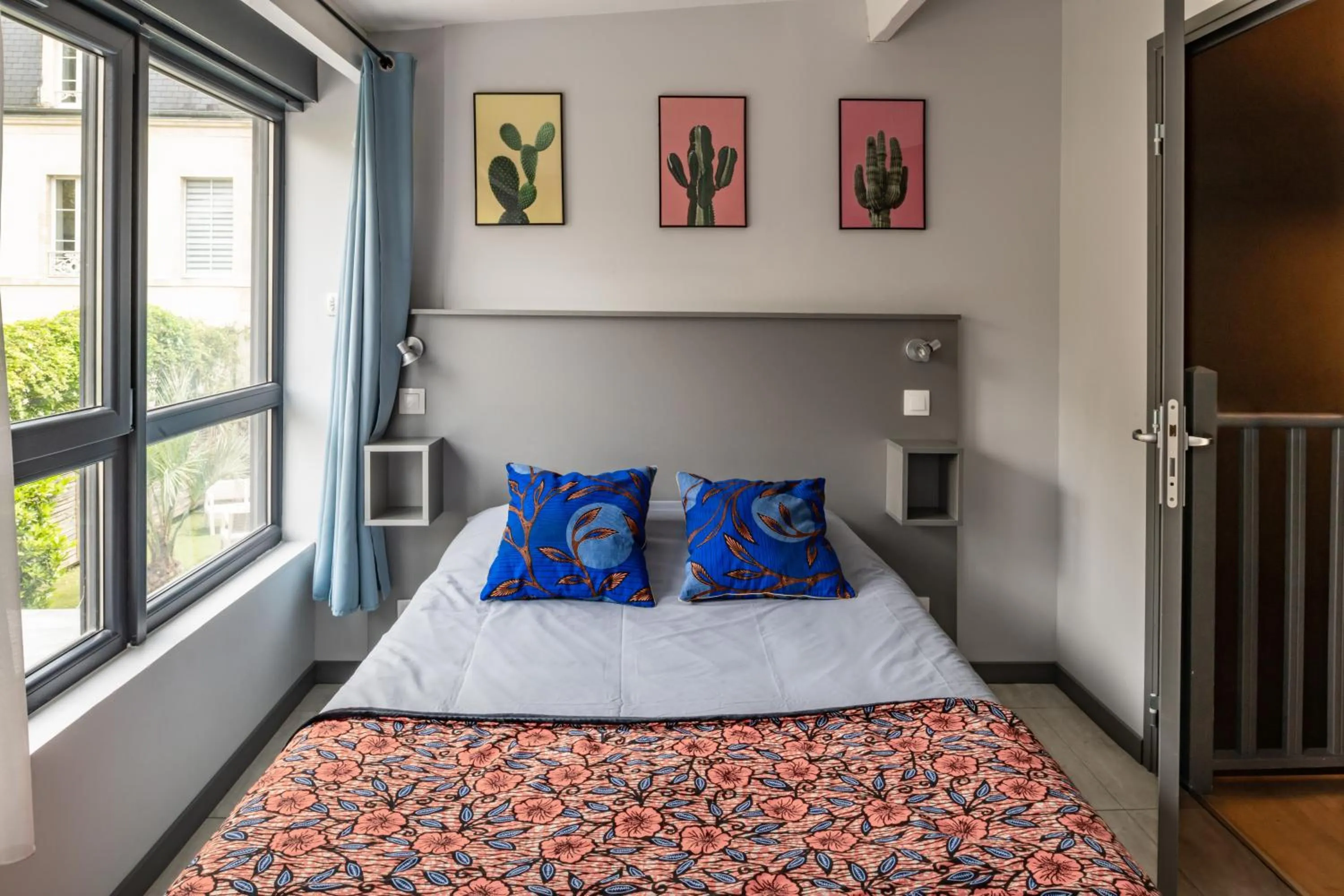 Bed in Smartappart Caen Grusse