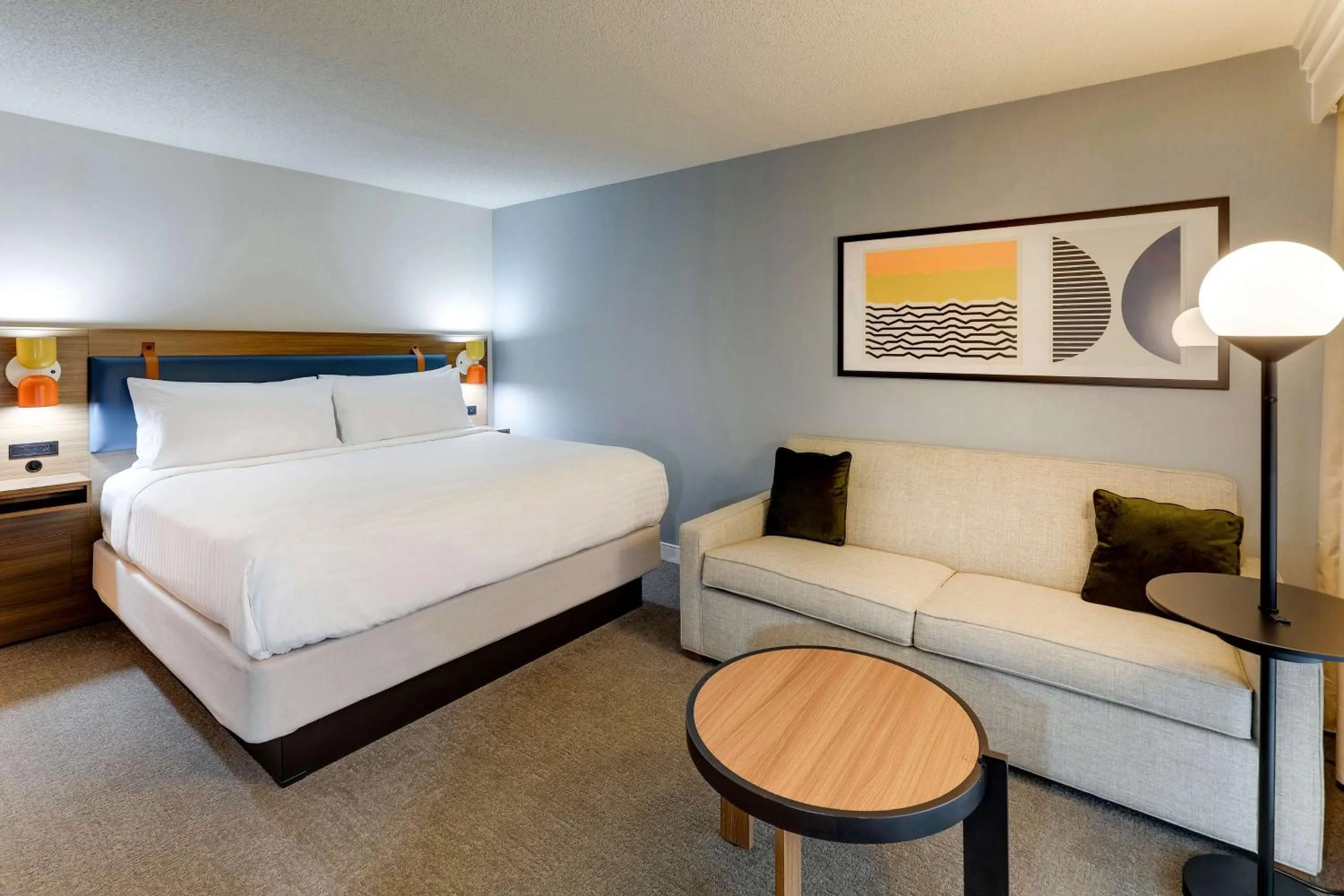 Bedroom, Bed in Sonesta Select San Francisco Airport Oyster Point Waterfront