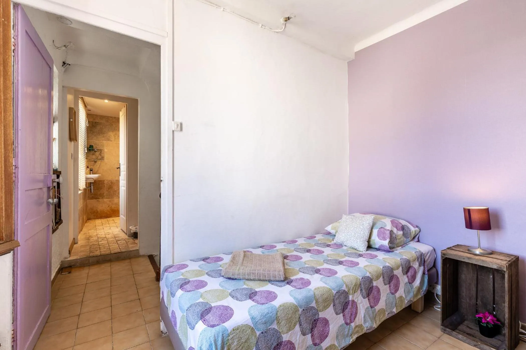 Bedroom, Bed in The Crew House La Ciotat