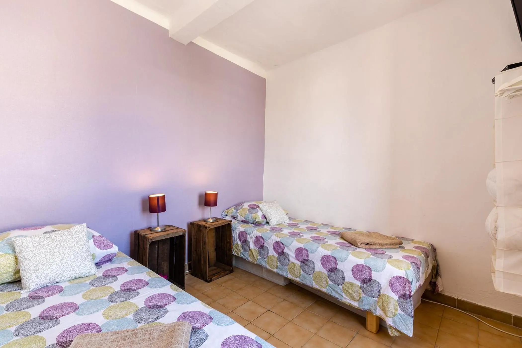 Bedroom, Bed in The Crew House La Ciotat