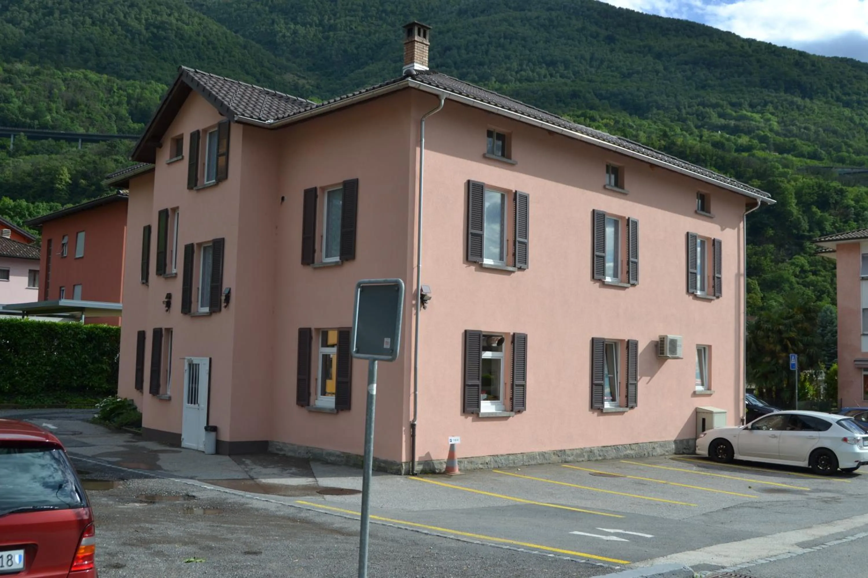 Property building in Osteria Centrale