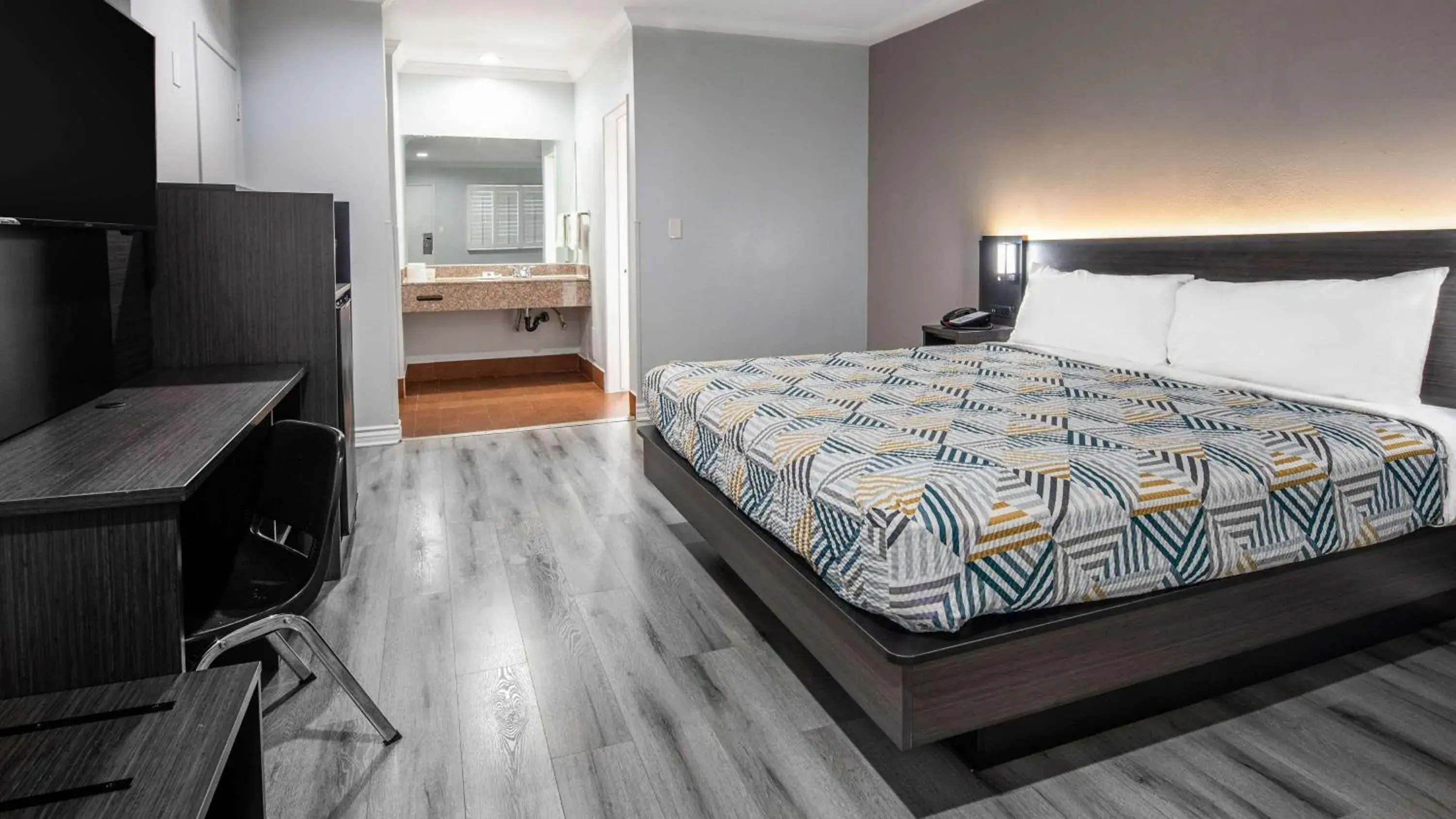 Photo of the whole room in Motel 6-Anaheim, CA - Convention Center Photo of the whole room in Motel 6-Anaheim, CA - Convention Center