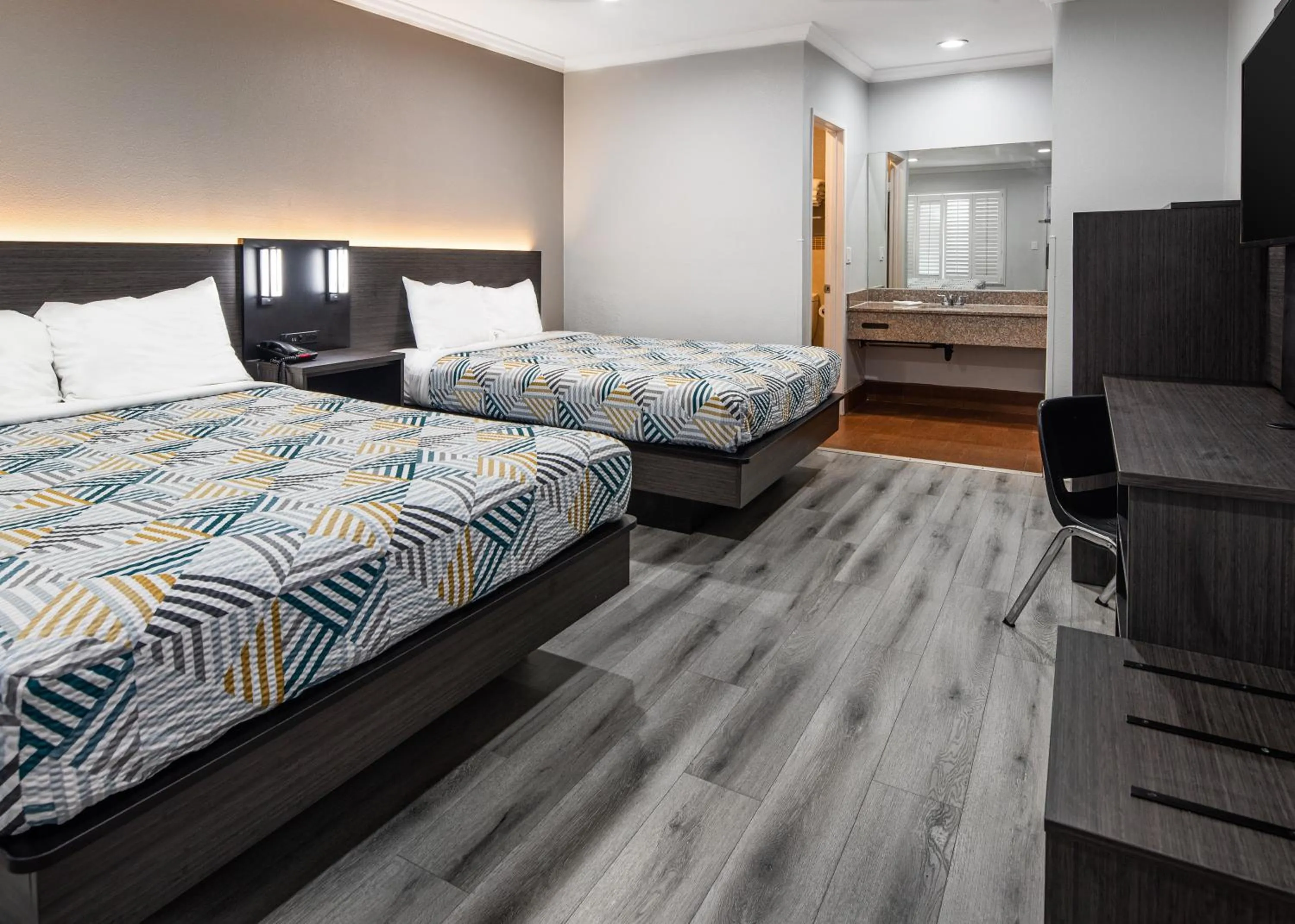 Motel 6-Anaheim, CA - Convention Center