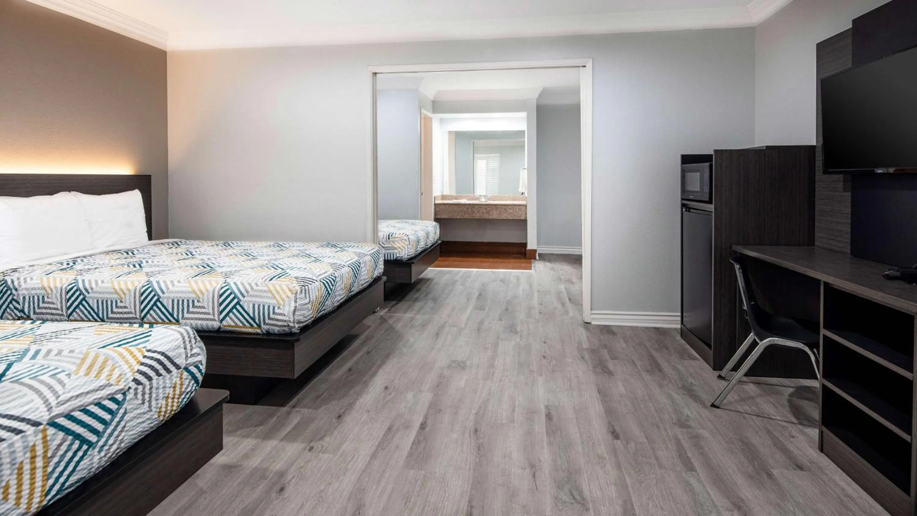 Photo of the whole room in Motel 6-Anaheim, CA - Convention Center