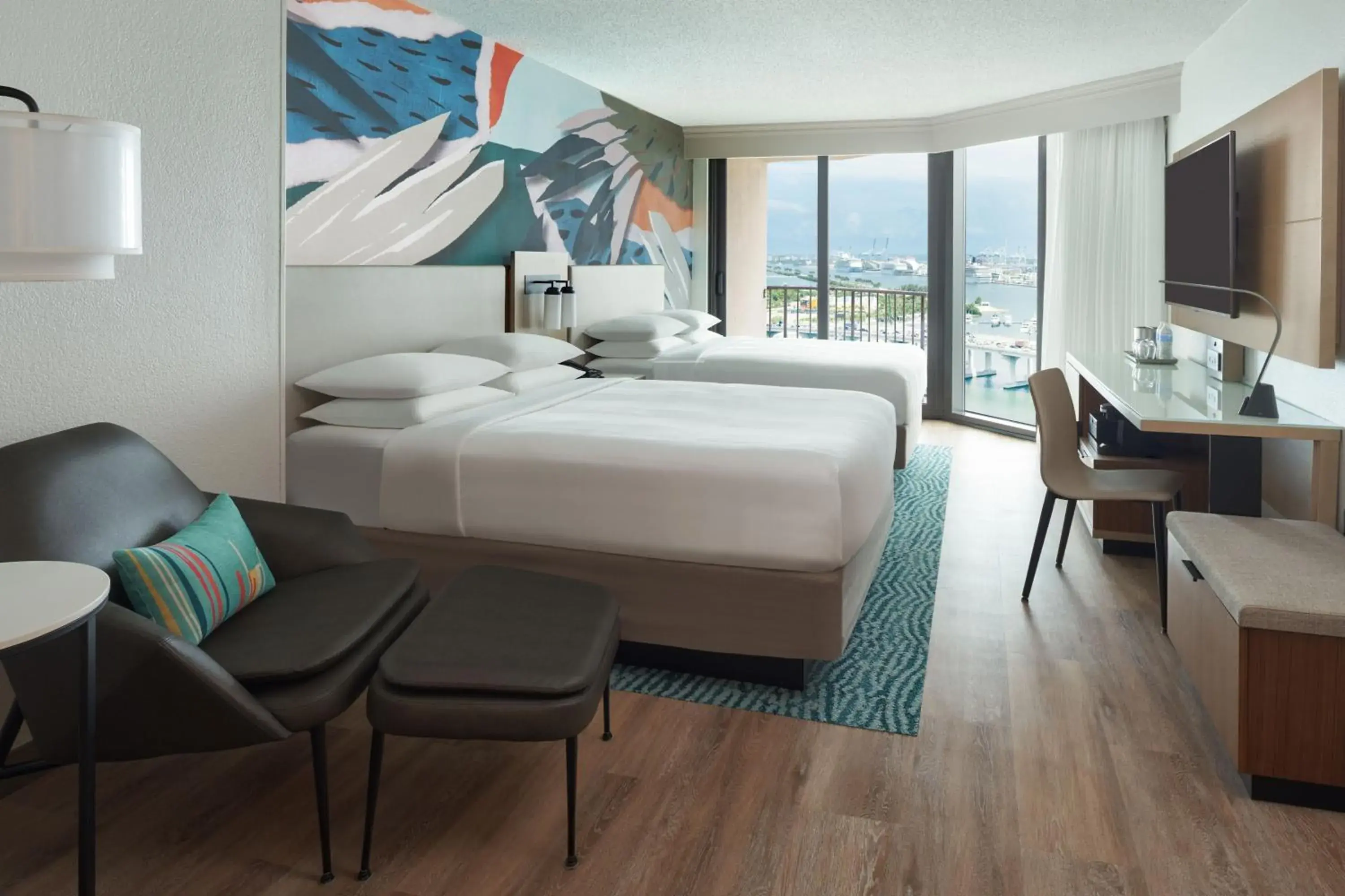 Double Room with Two Double Beds and Bay View in Miami Marriott Biscayne Bay Double Room with Two Double Beds and Bay View in Miami Marriott Biscayne Bay