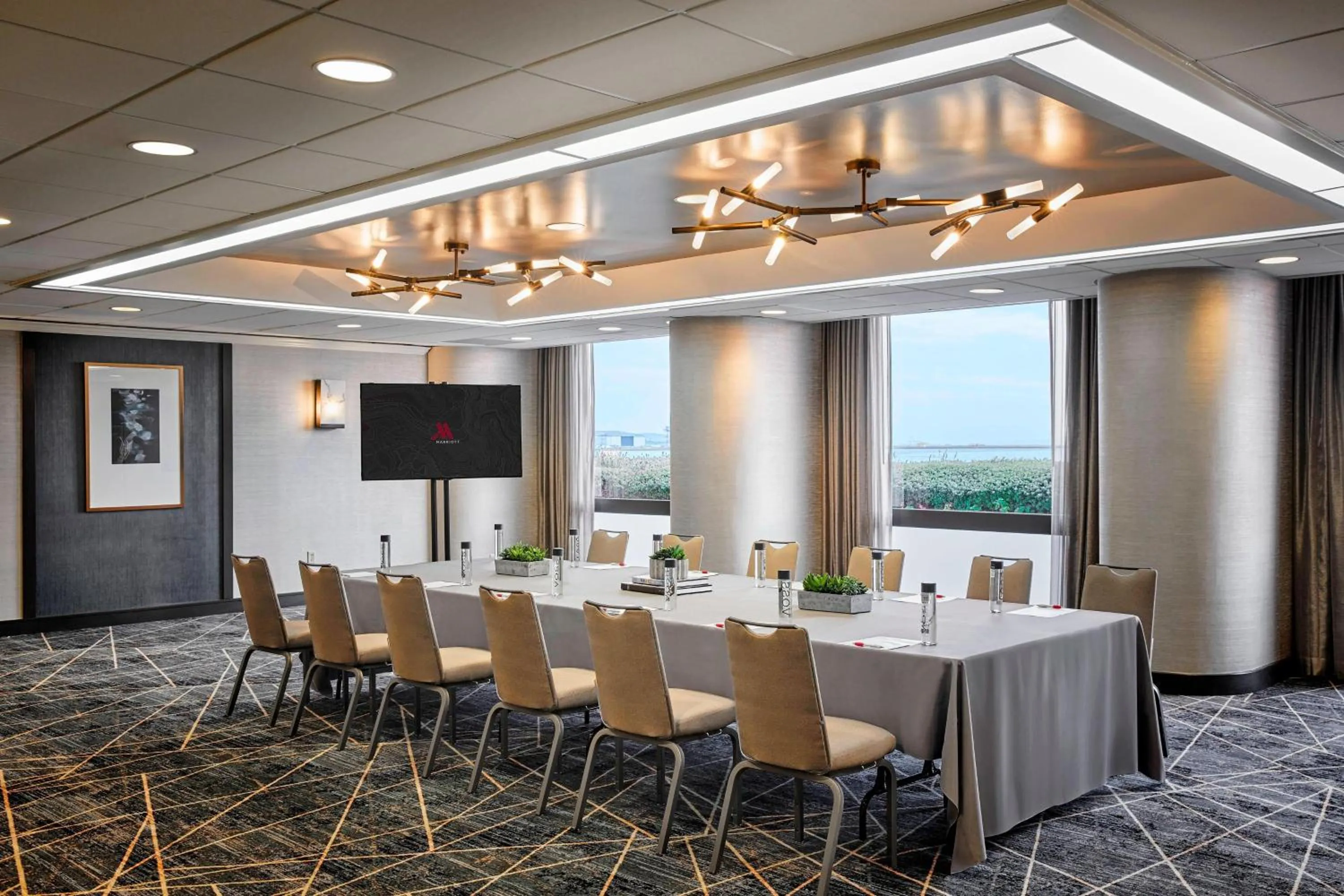 Meeting/conference room in San Francisco Airport Marriott Waterfront