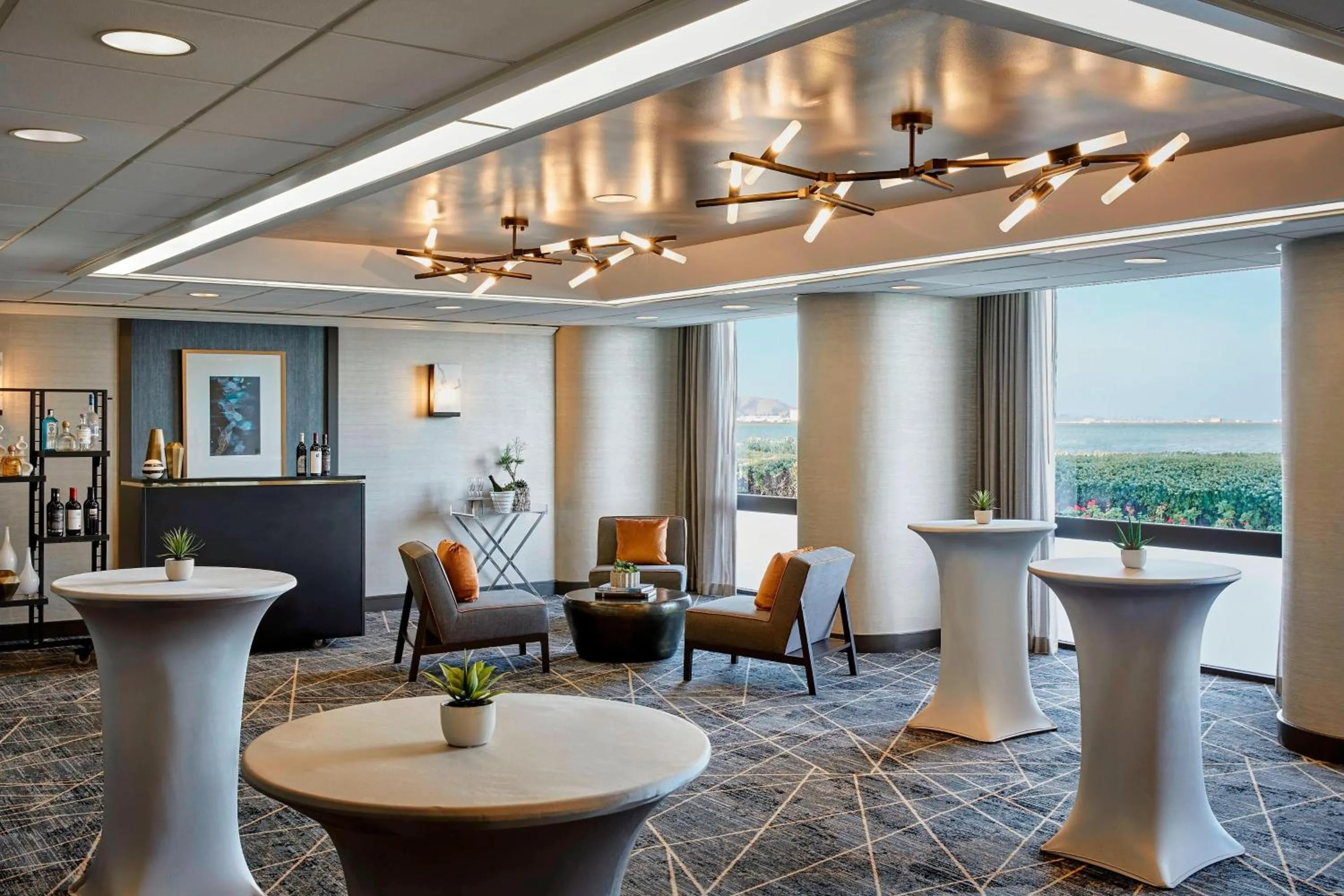 Meeting/conference room in San Francisco Airport Marriott Waterfront