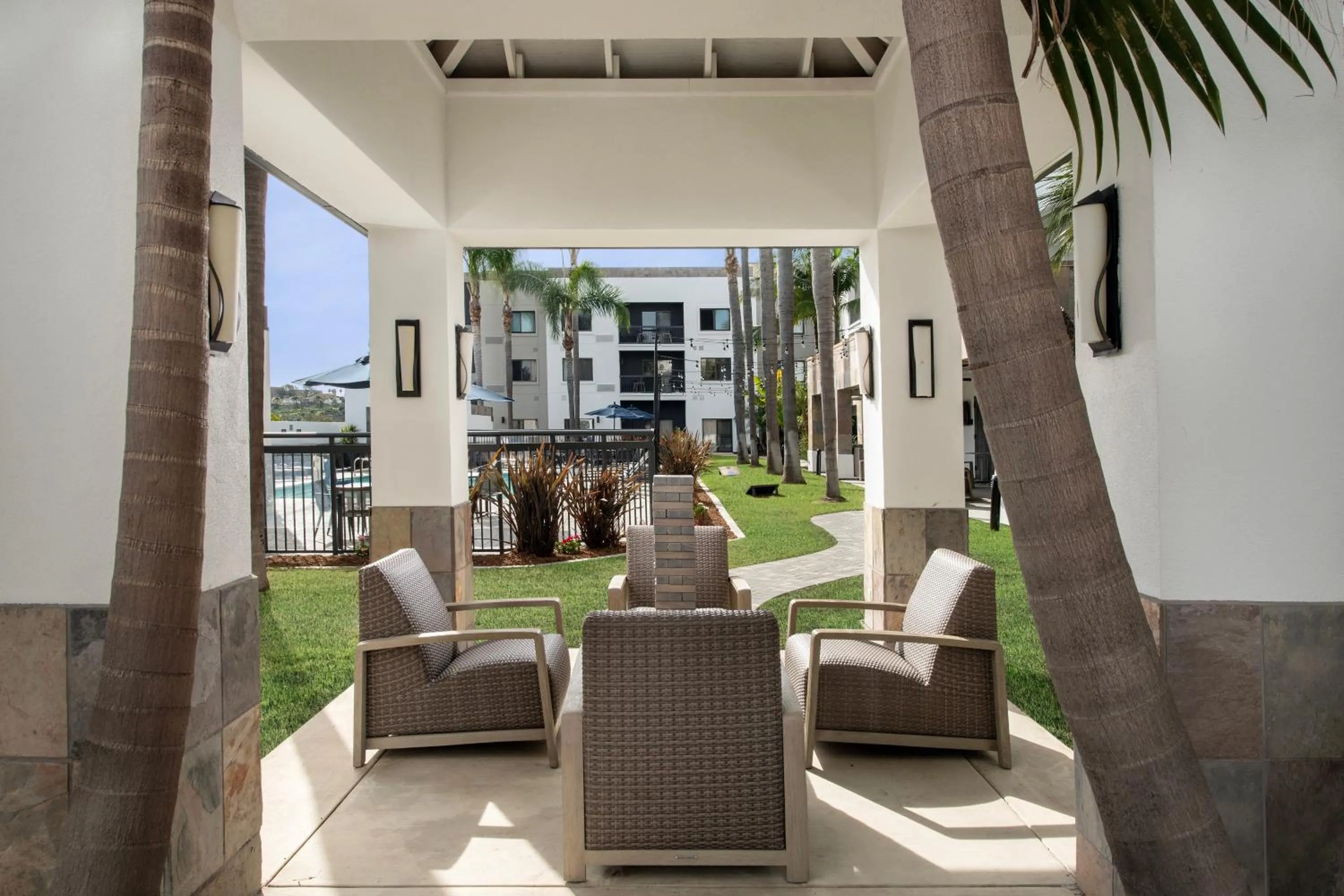 Patio in Courtyard by Marriott San Diego Carlsbad