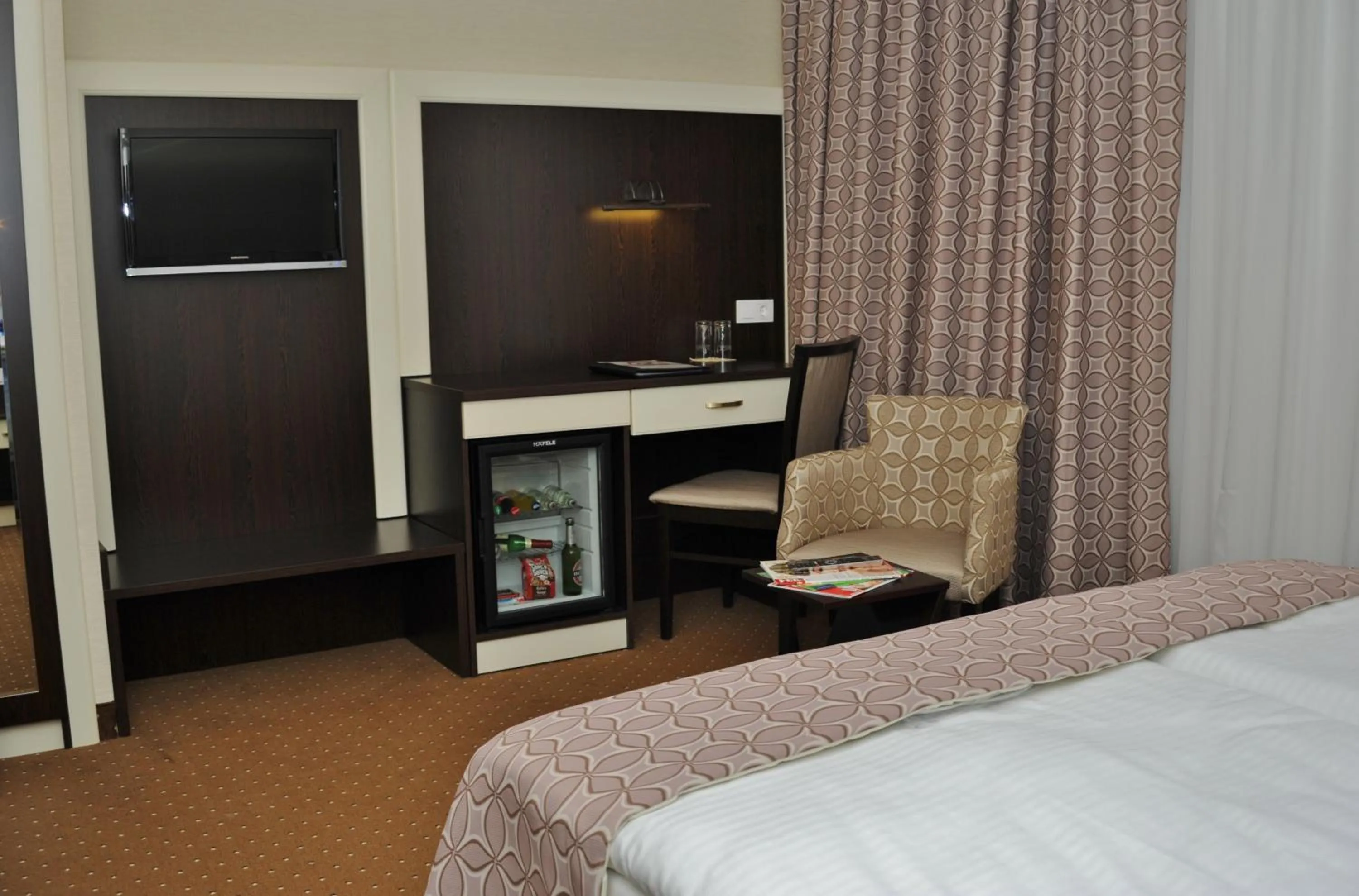 Bed in Hotel Atlas Halle