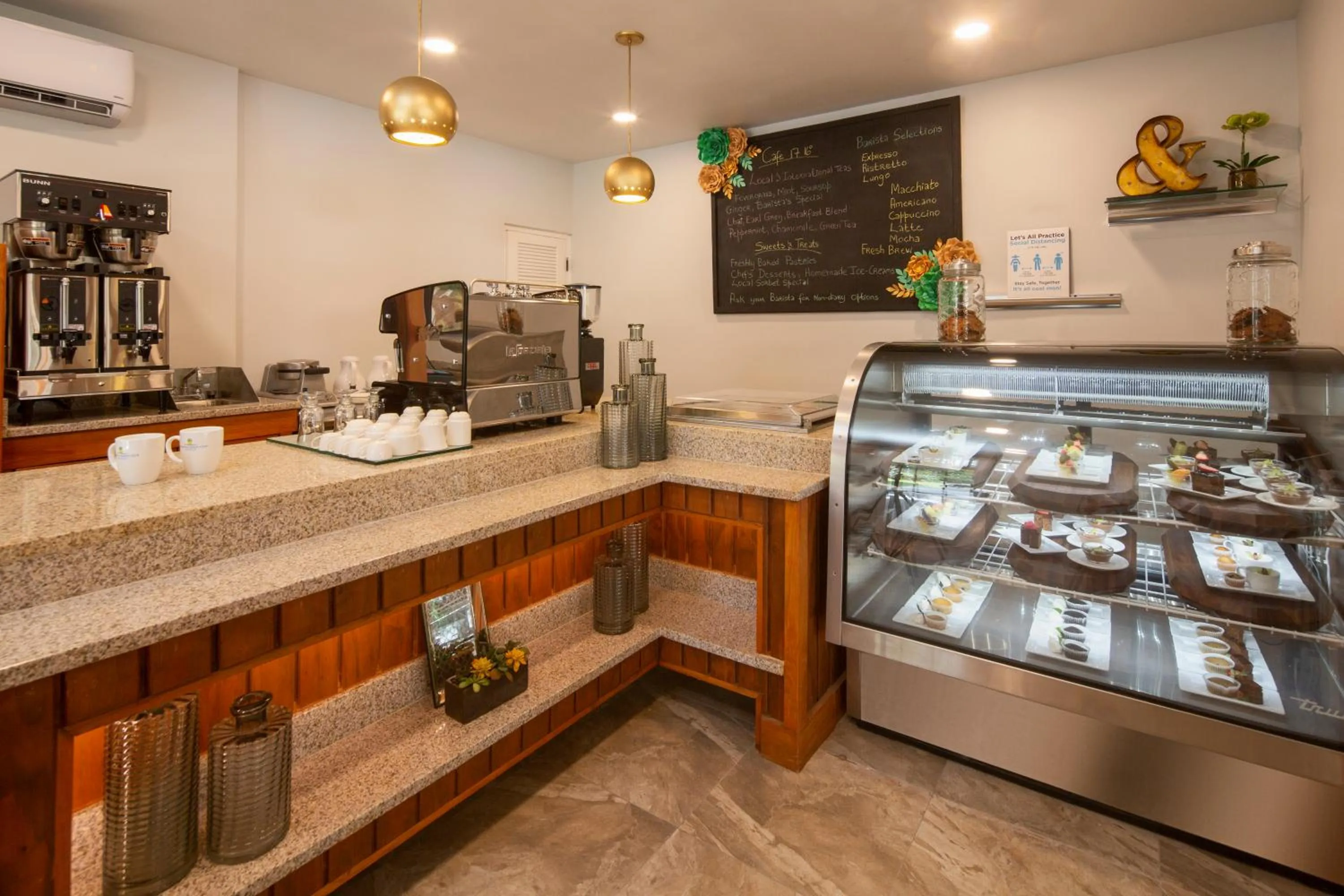 Restaurant/places to eat in Pineapple Beach Club - All Inclusive - Adults Only