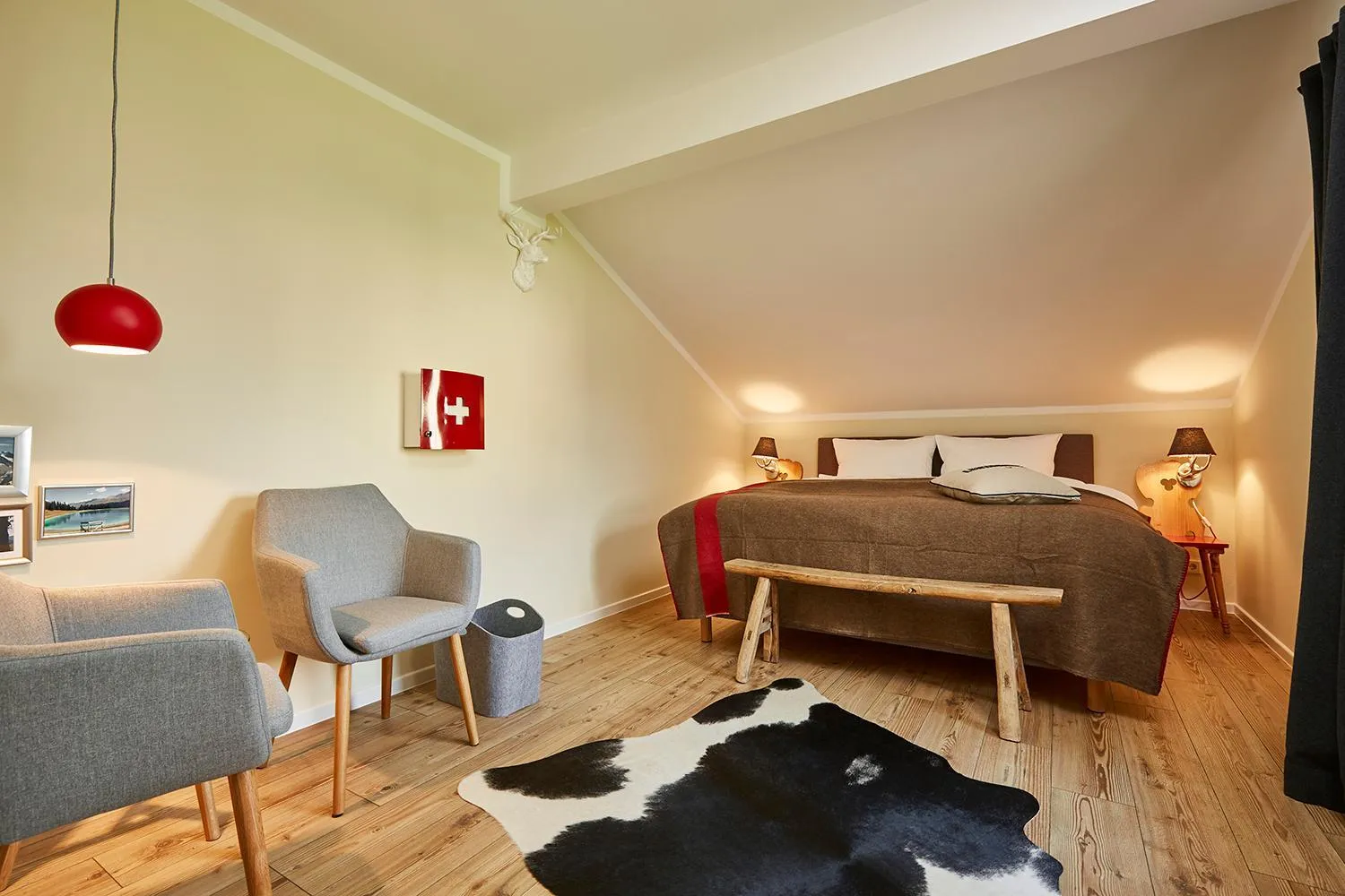 Photo of the whole room, Bed in mein.lychen