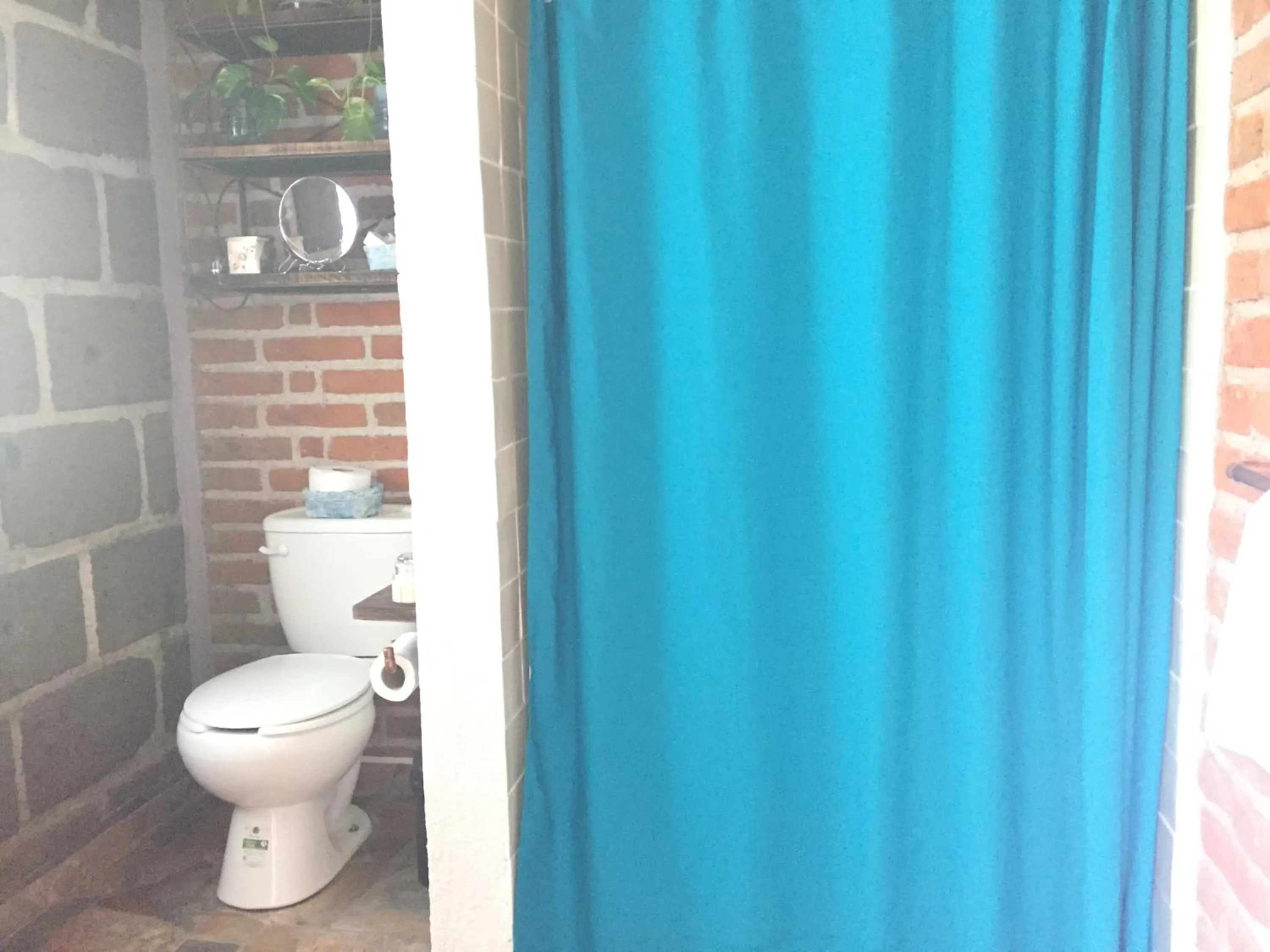 Toilet in Suites colibri