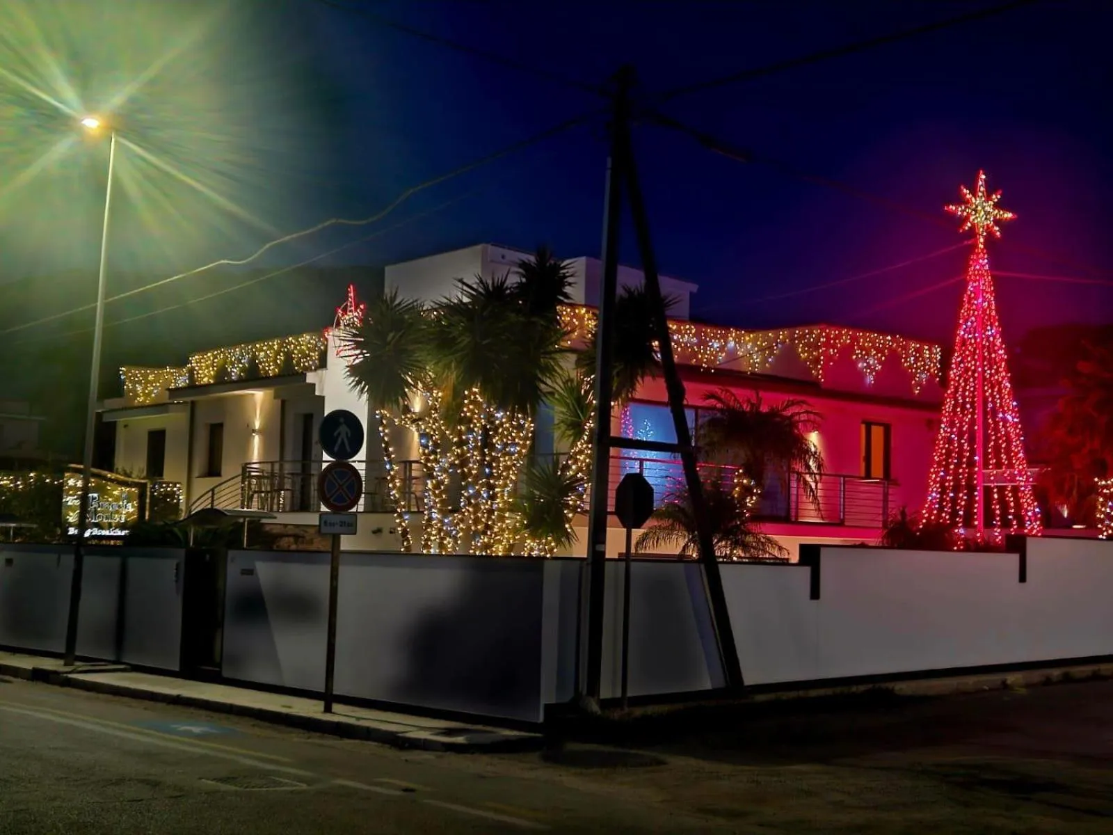 Property building in Tra Le Braccia di Morfeo