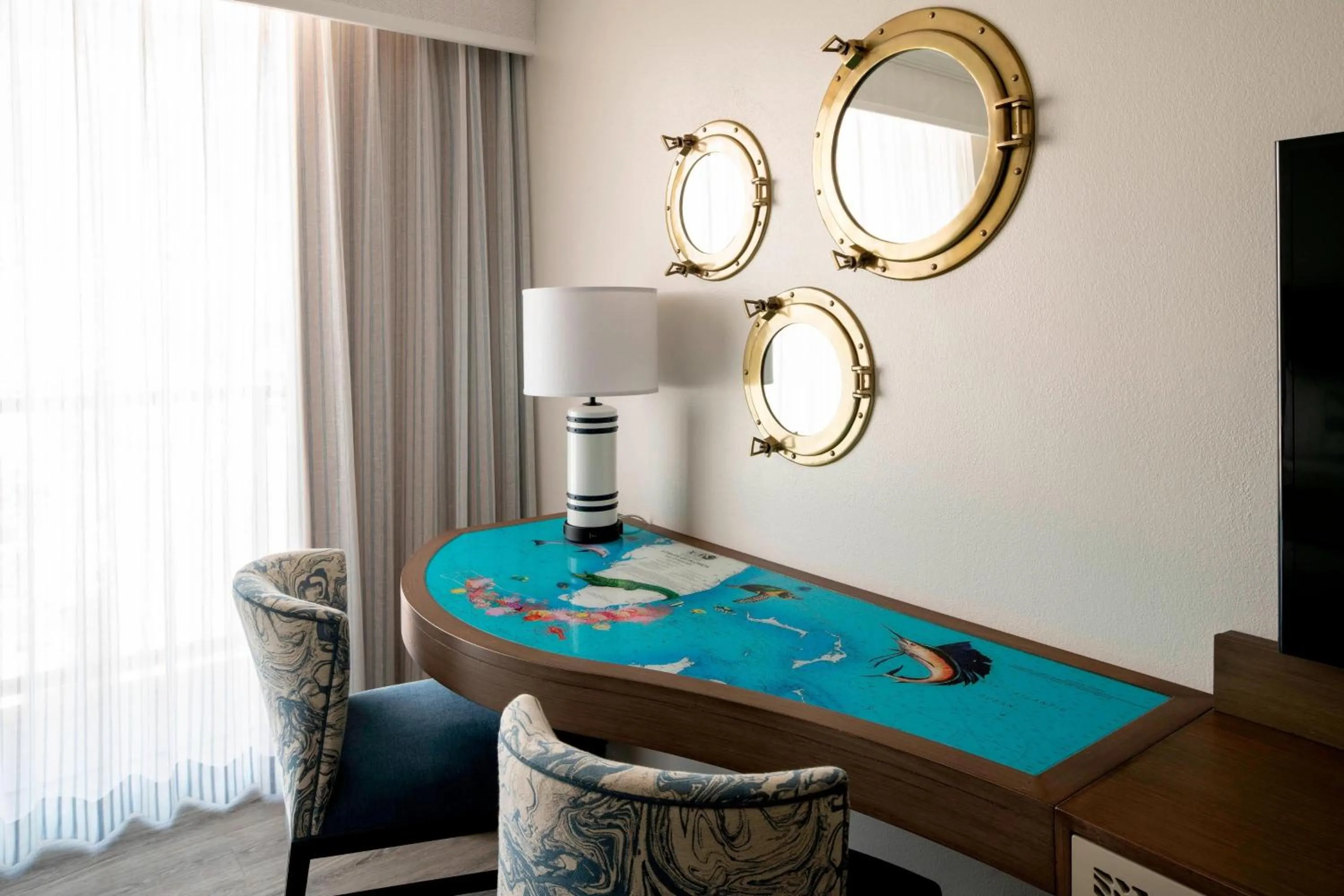 Photo of the whole room in Hollywood Beach Marriott