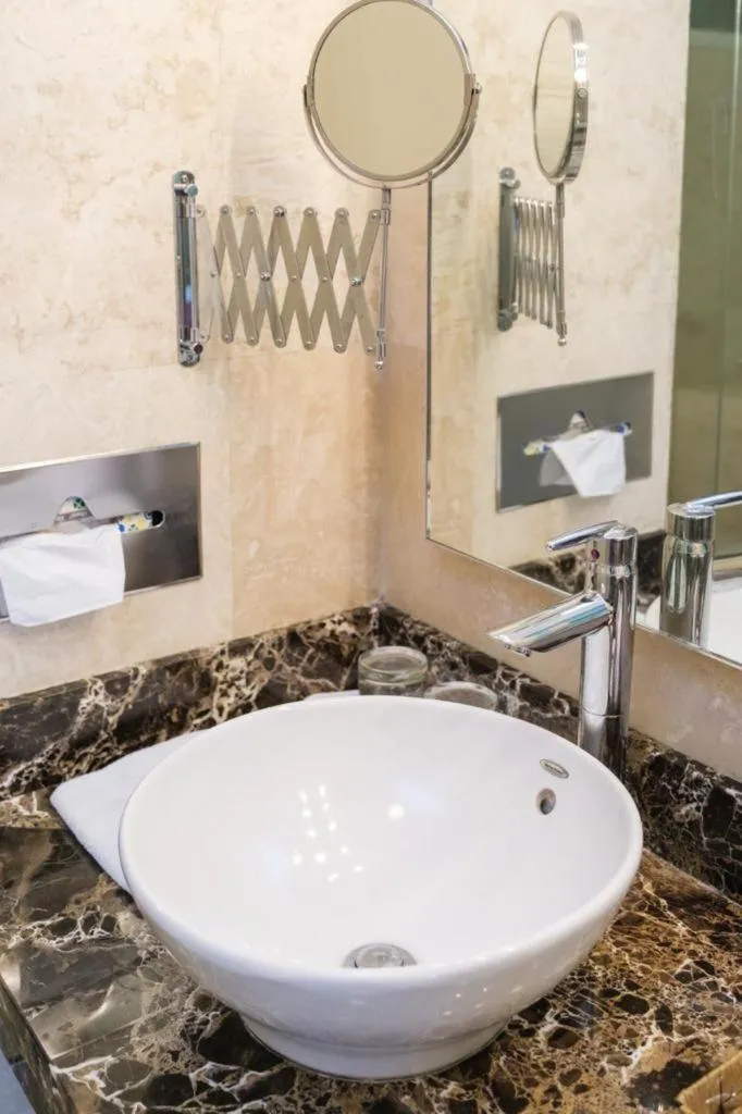 Toilet in Isabella Boutique Hotel