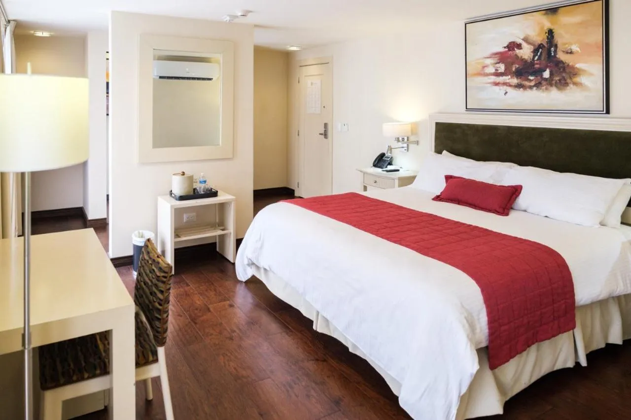 Bed in Isabella Boutique Hotel